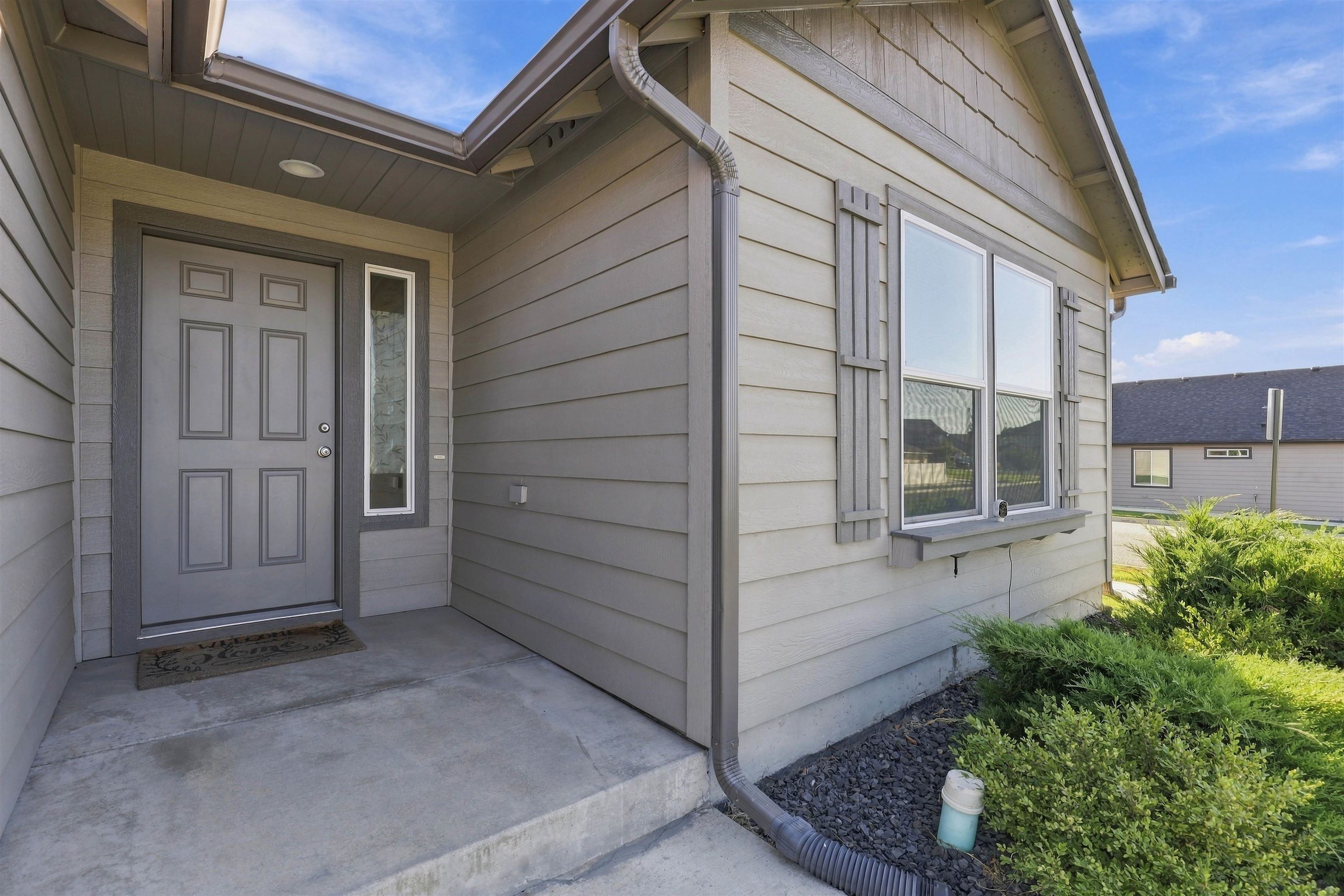 8531 W Pirates Ct - Photo 3