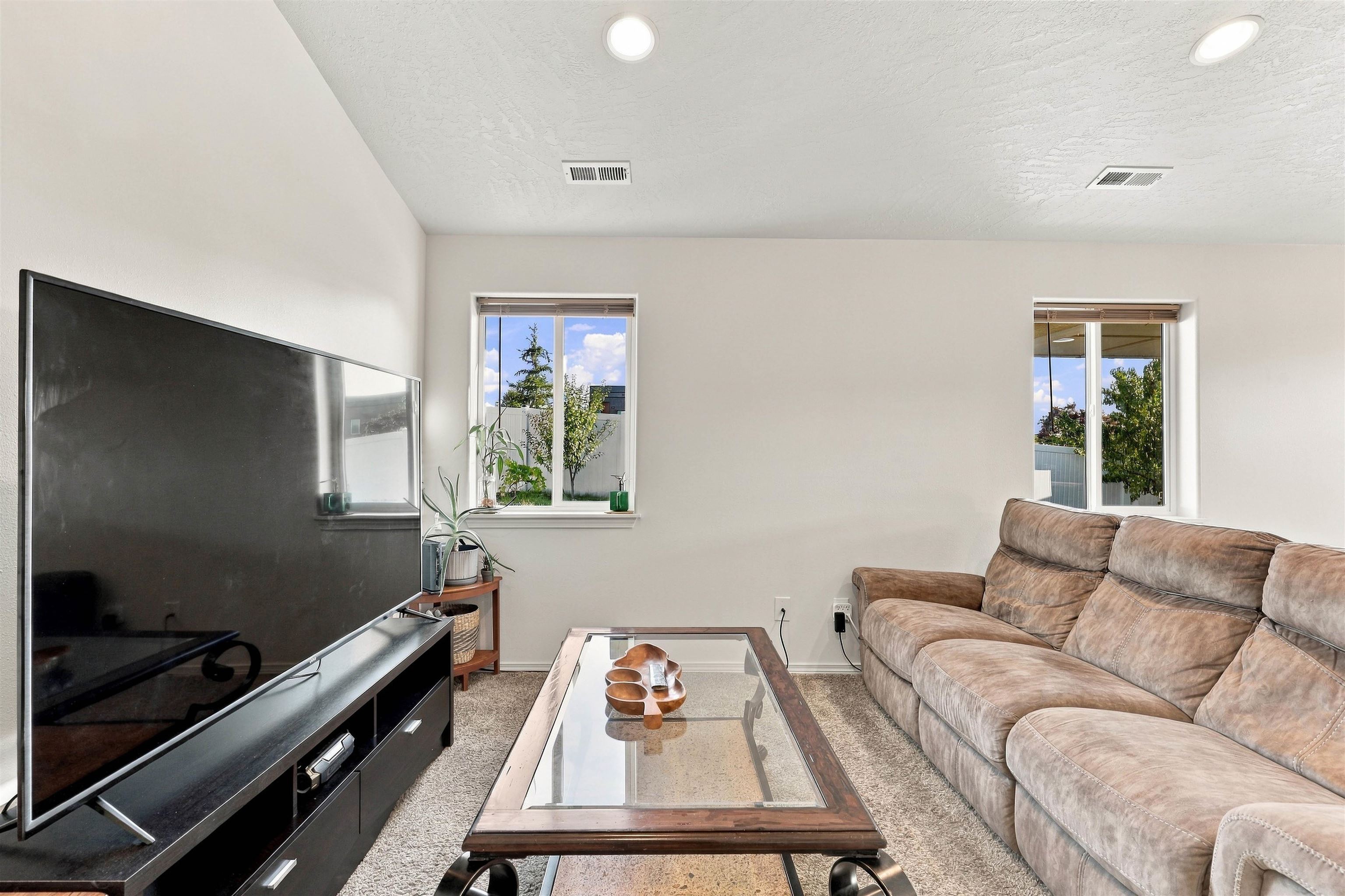 8531 W Pirates Ct - Photo 5