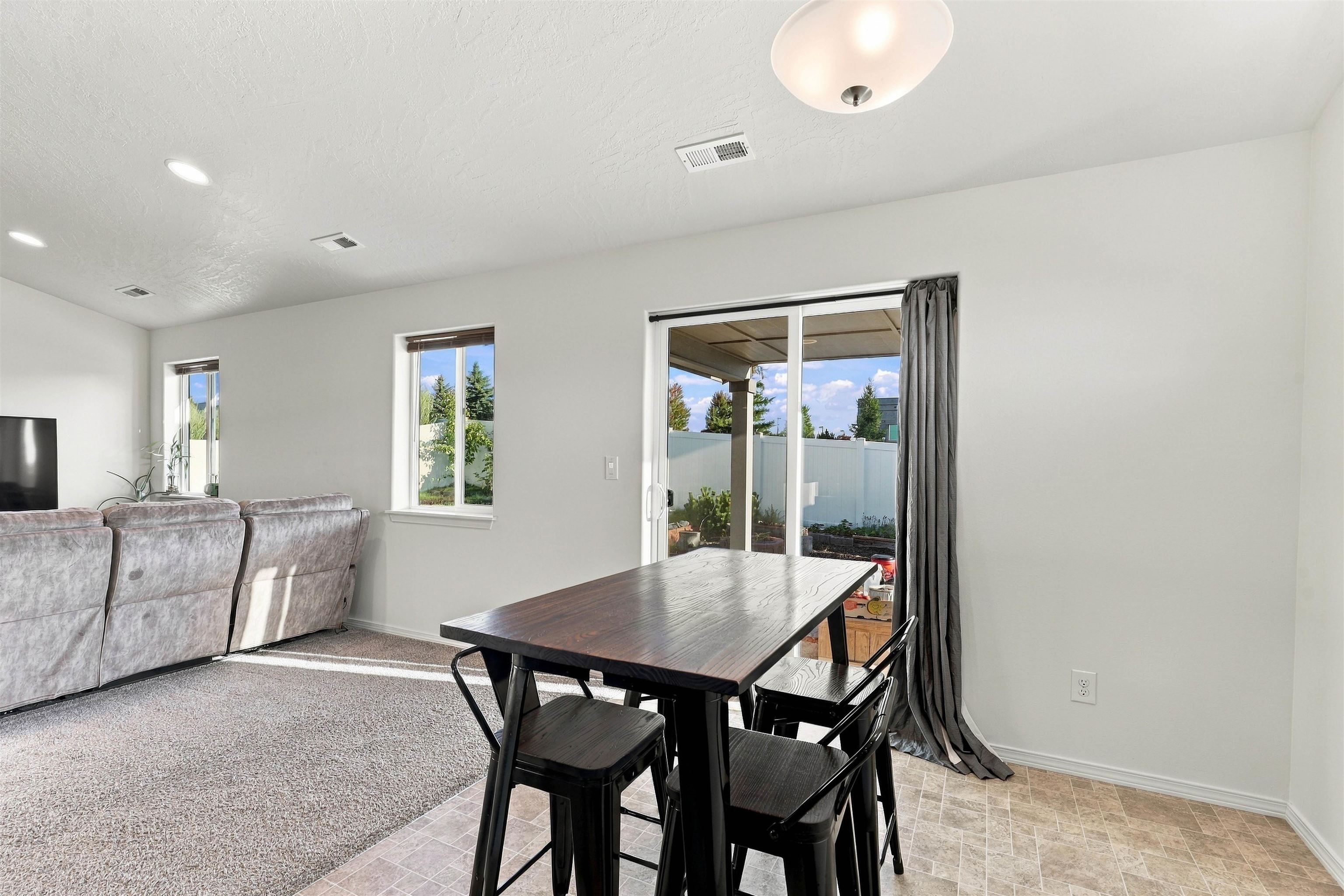 8531 W Pirates Ct - Photo 8