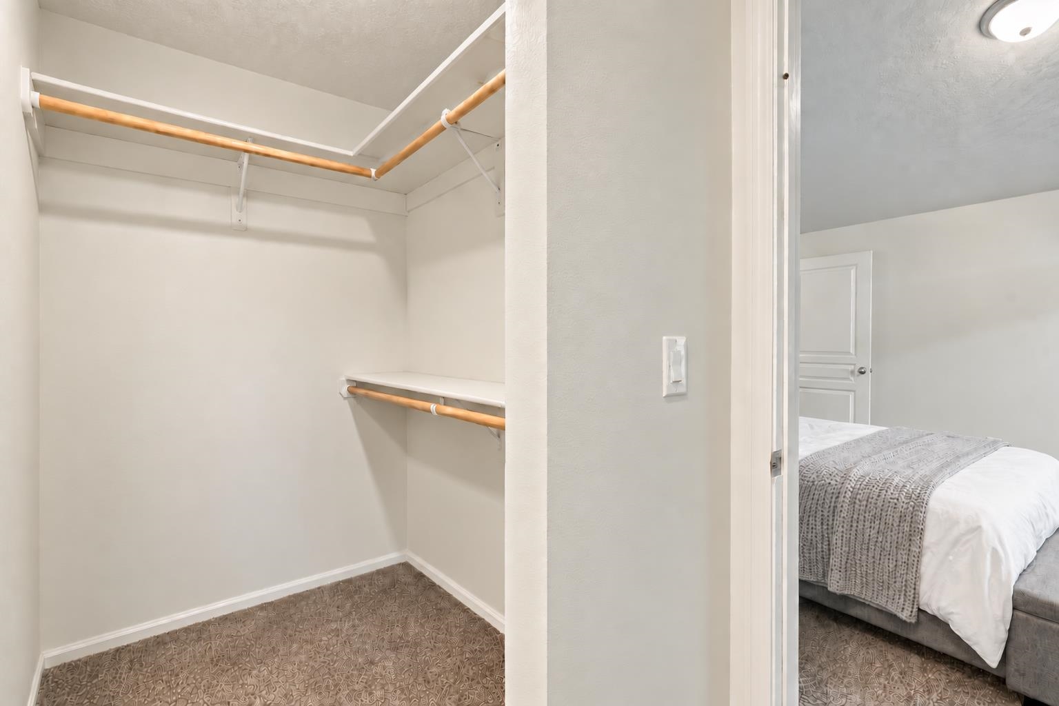 8531 W Pirates Ct - Photo 21