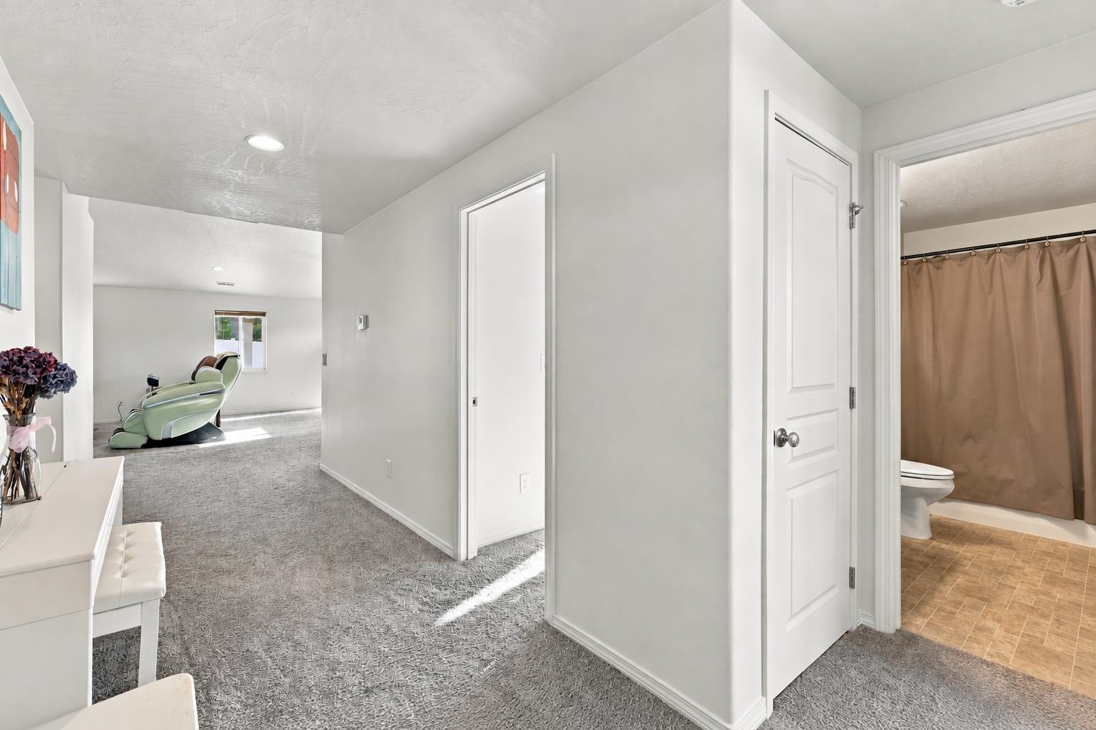 8531 W Pirates Ct - Photo 4