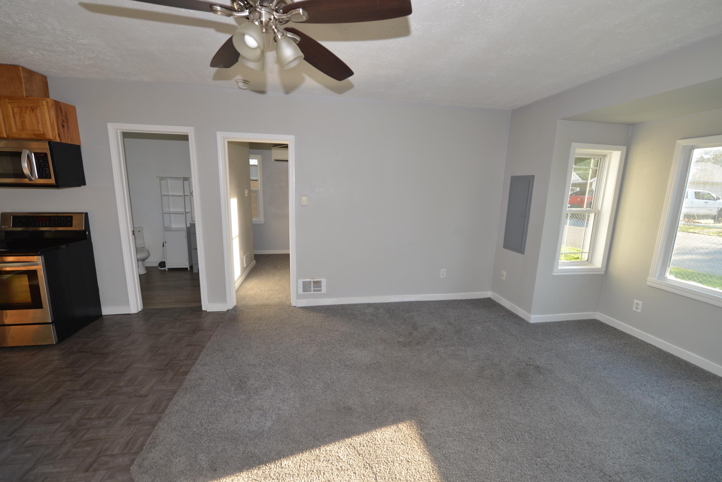 7102 E 9th Ave - Photo 5