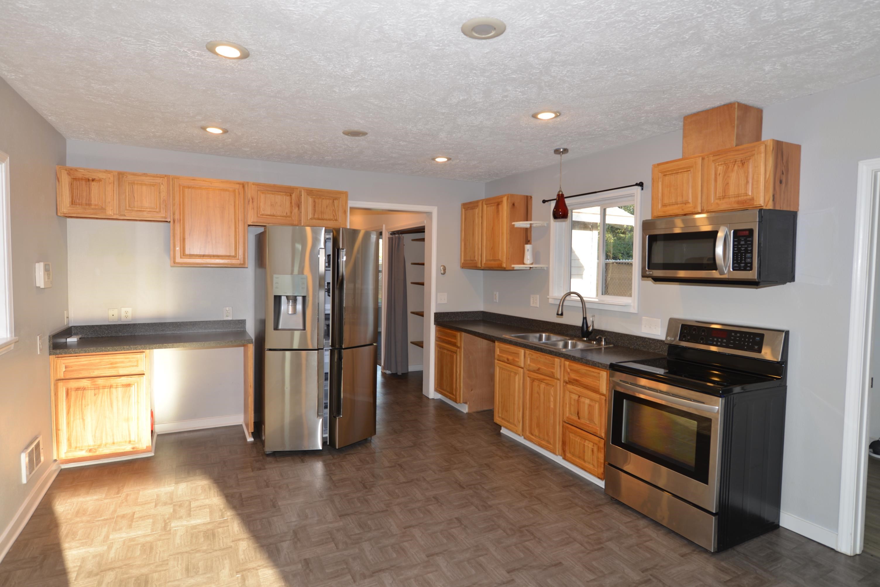 7102 E 9th Ave - Photo 6