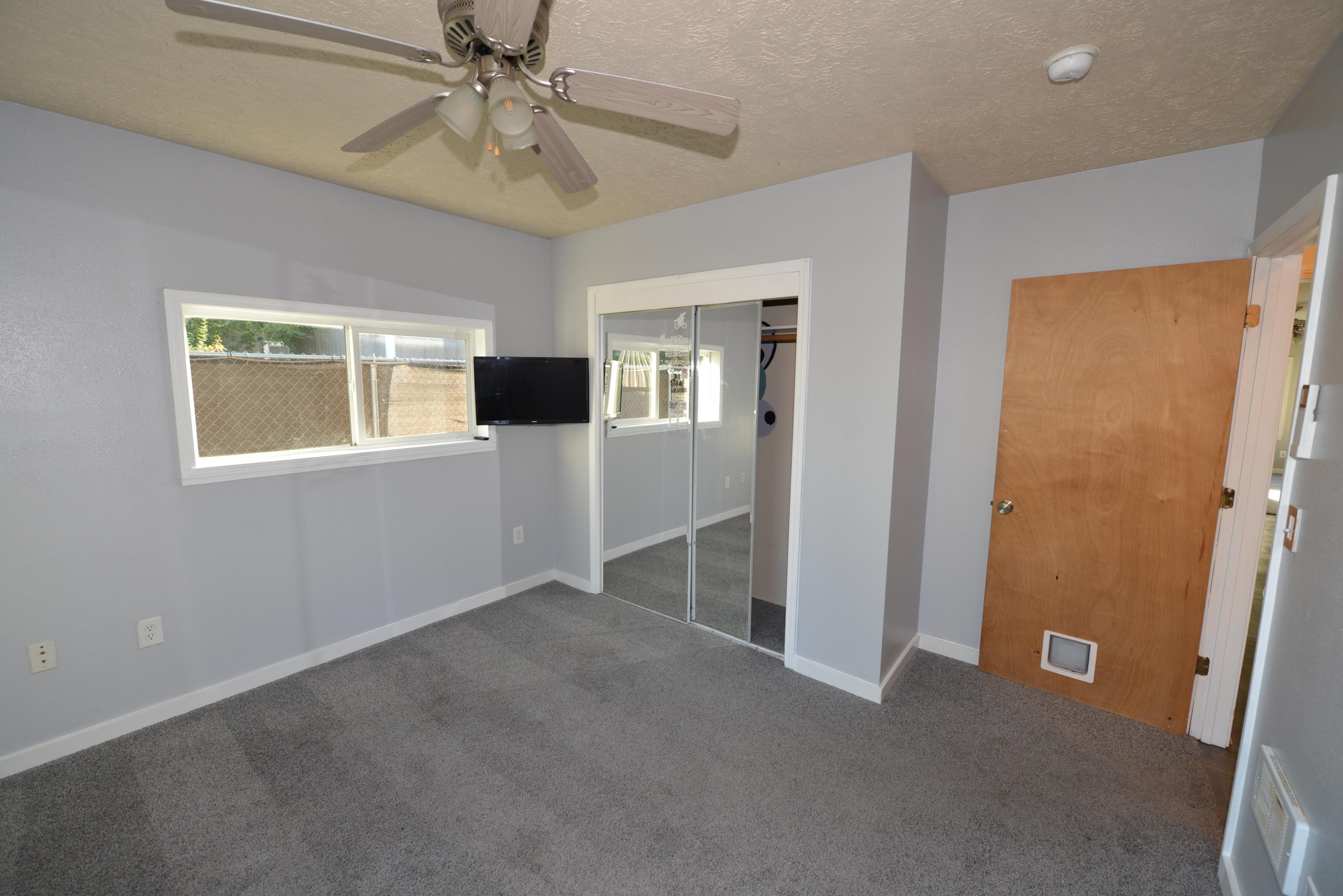7102 E 9th Ave - Photo 12