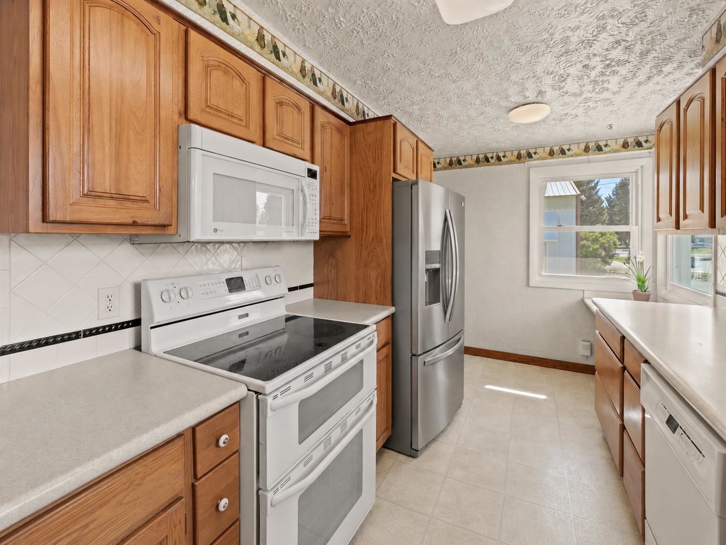 12703 E 8th Ave - Photo 13