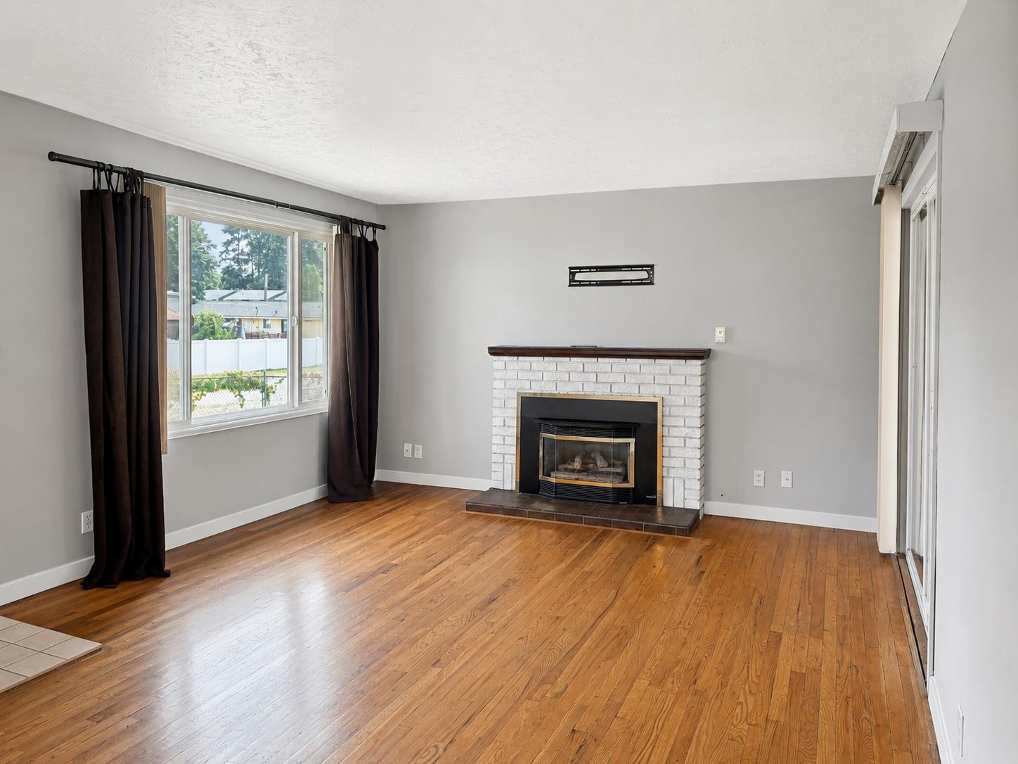 12703 E 8th Ave - Photo 16