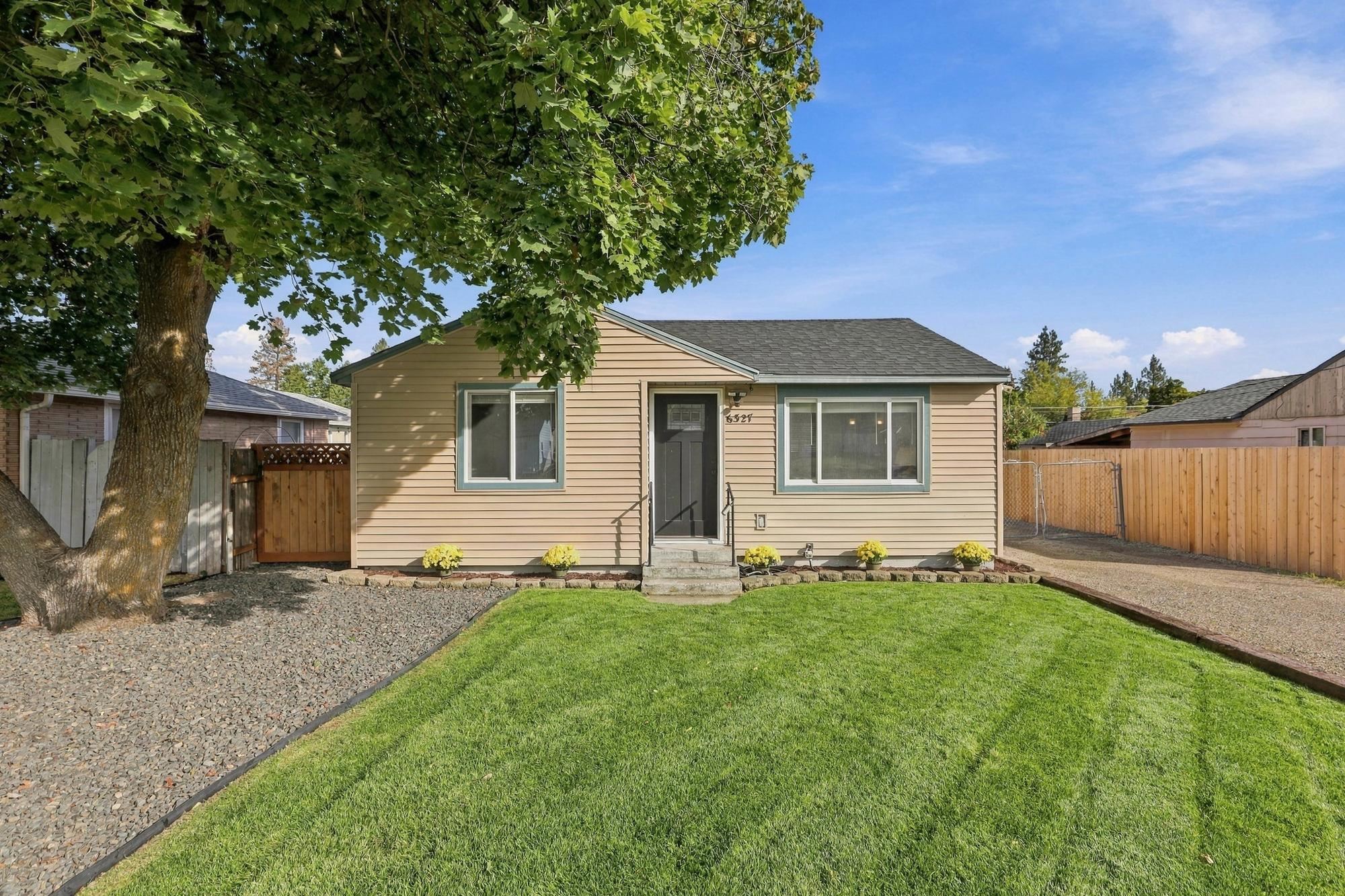 6327 E 7th Ave - Photo 1