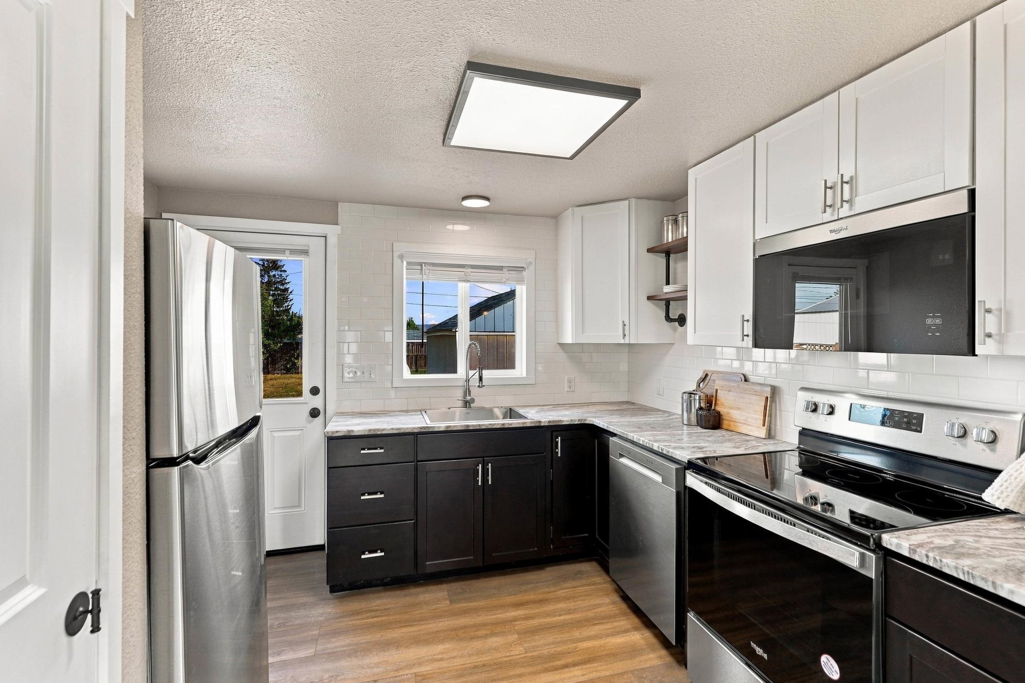 6327 E 7th Ave - Photo 9