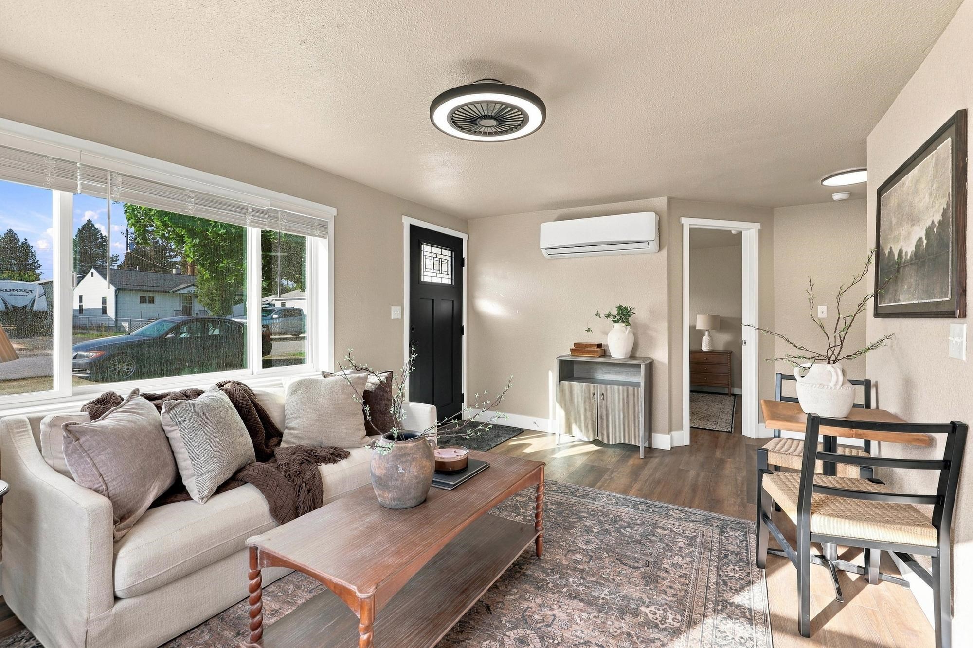6327 E 7th Ave - Photo 8