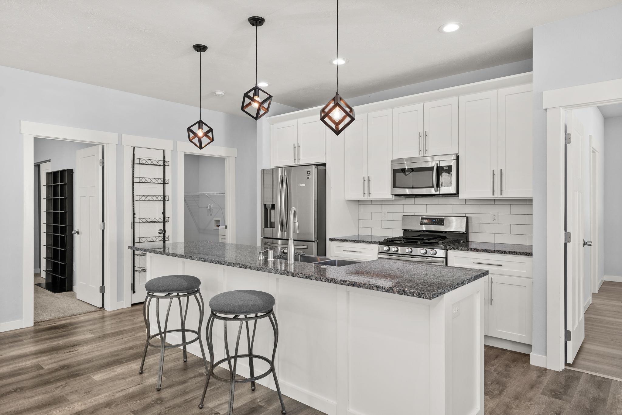5021 E Grace Ave - Photo 8