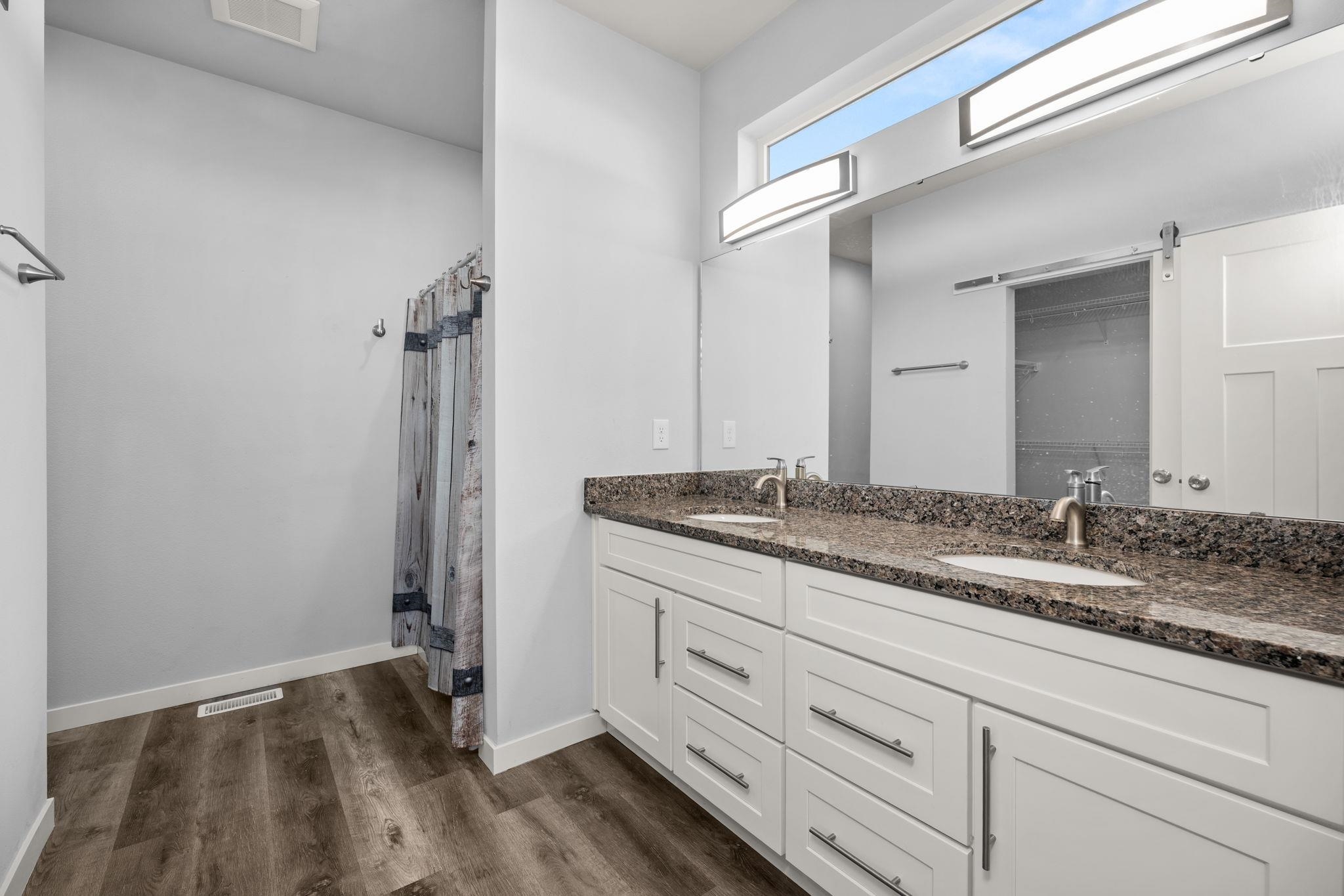 5021 E Grace Ave - Photo 15