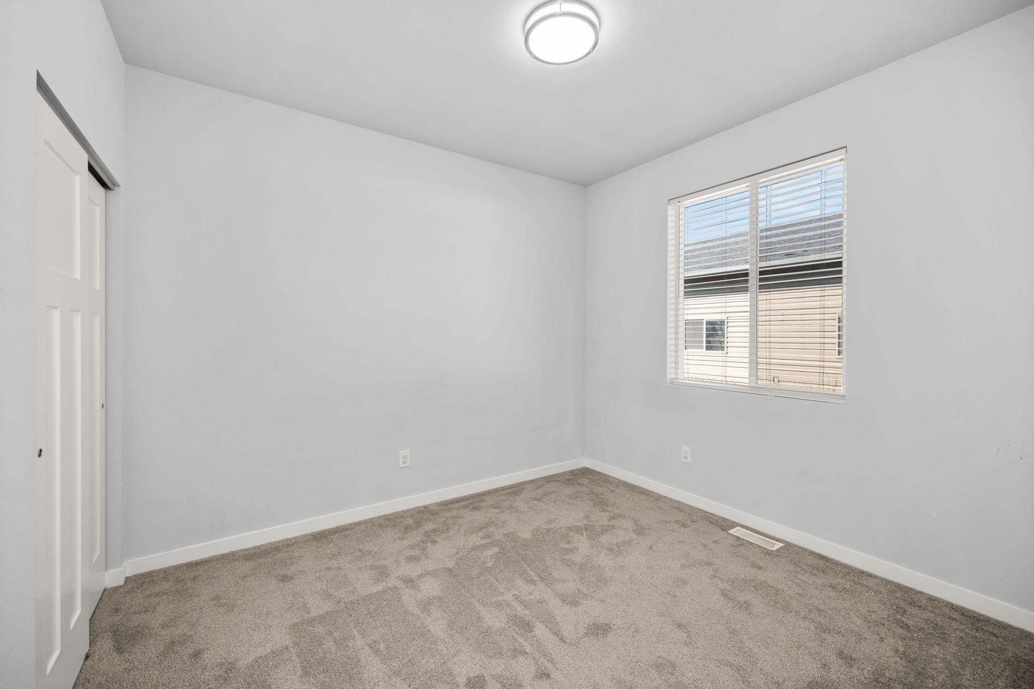 5021 E Grace Ave - Photo 19