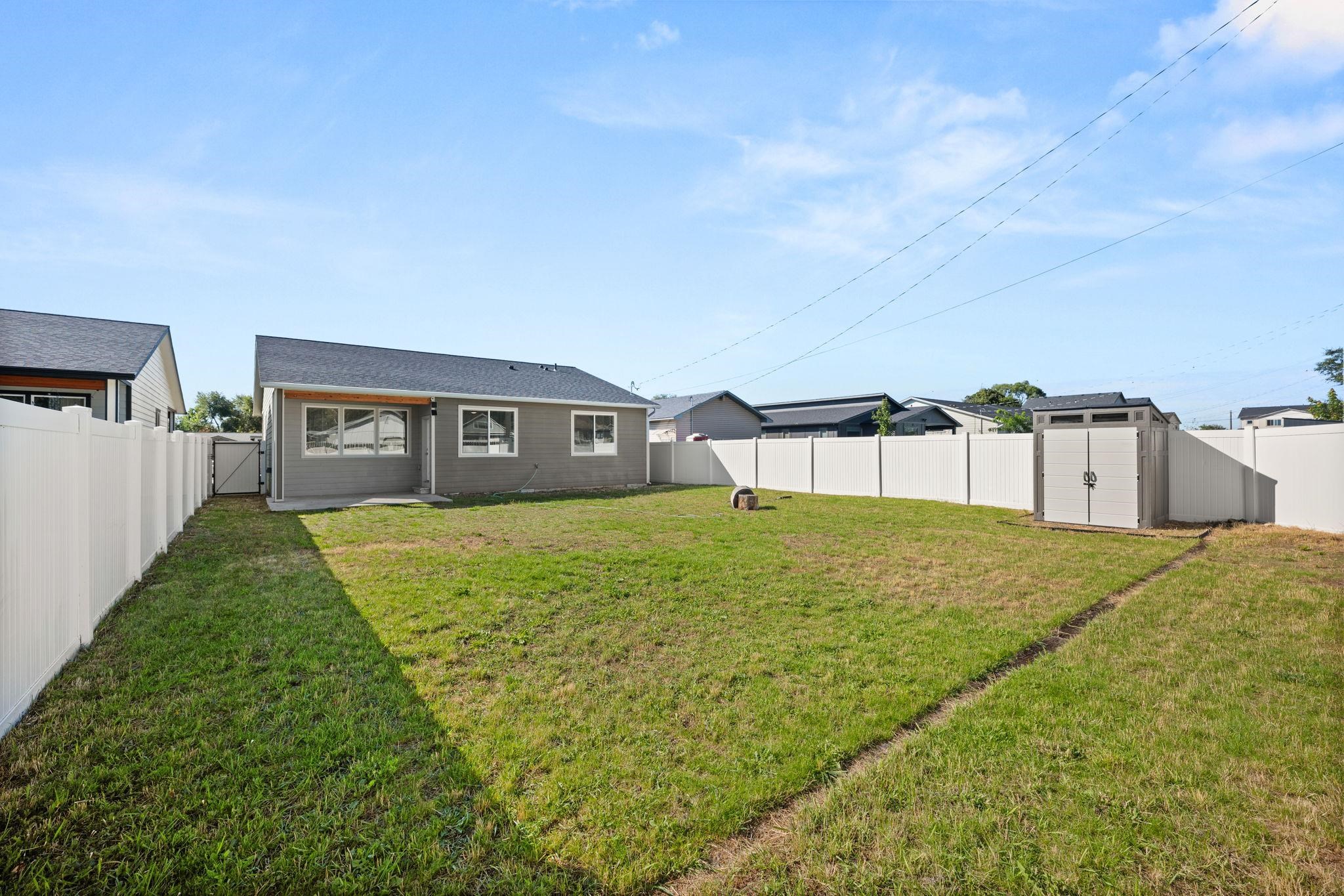 5021 E Grace Ave - Photo 26