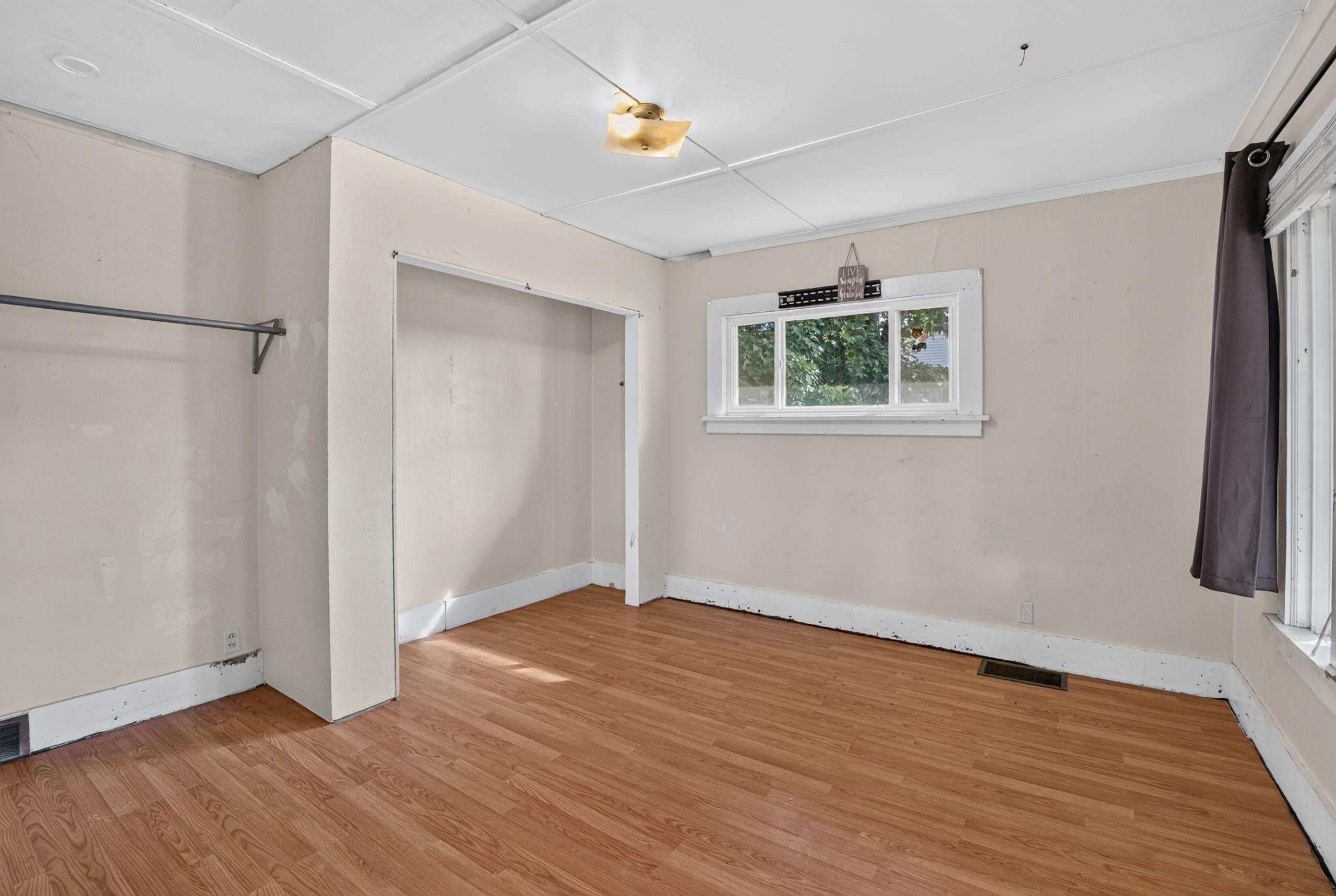 1105 E Olympic Ave - Photo 8
