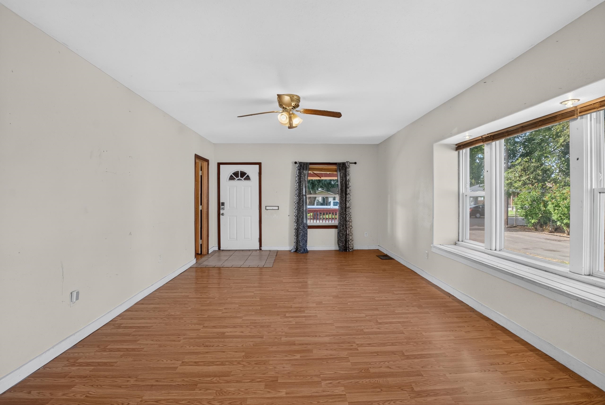 1105 E Olympic Ave - Photo 12