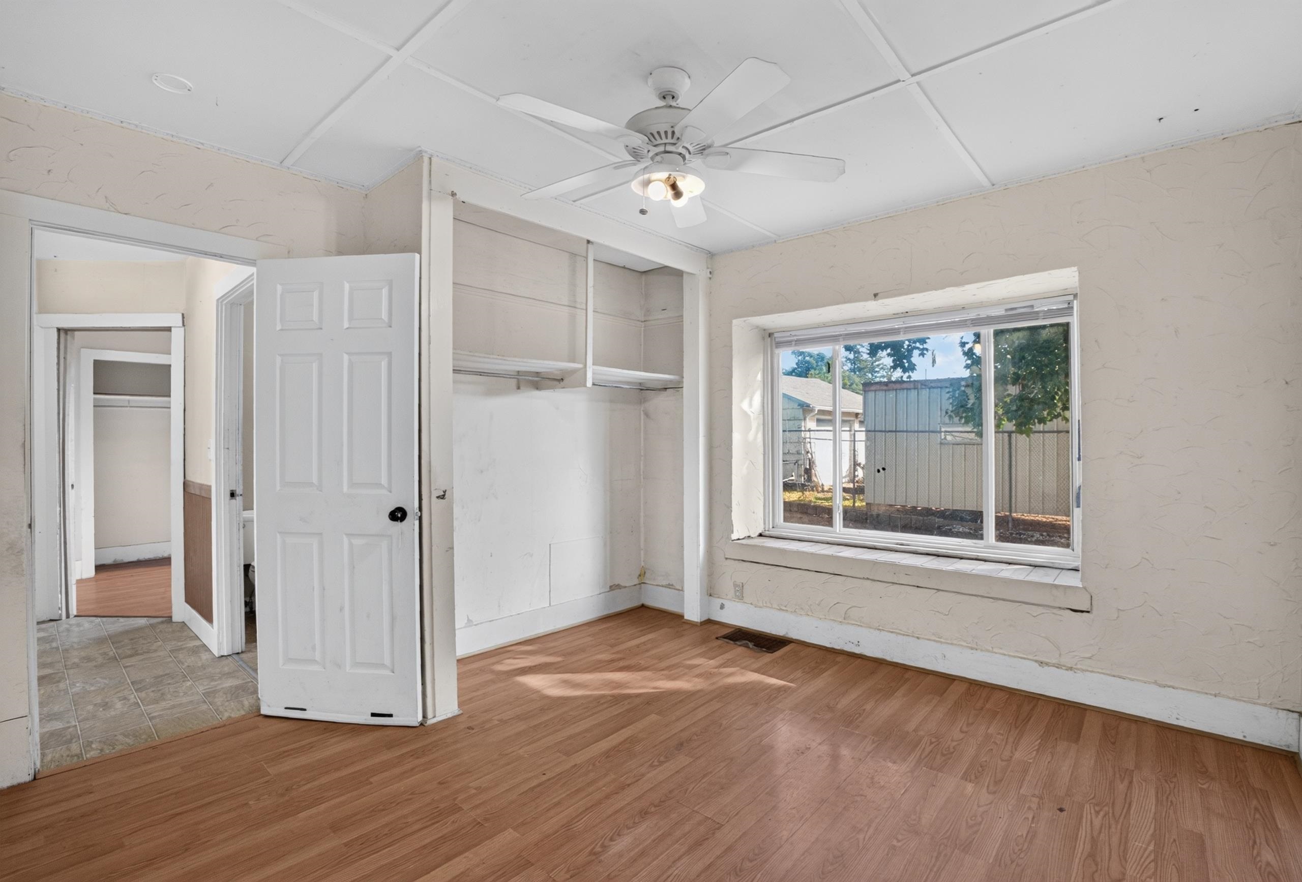 1105 E Olympic Ave - Photo 13