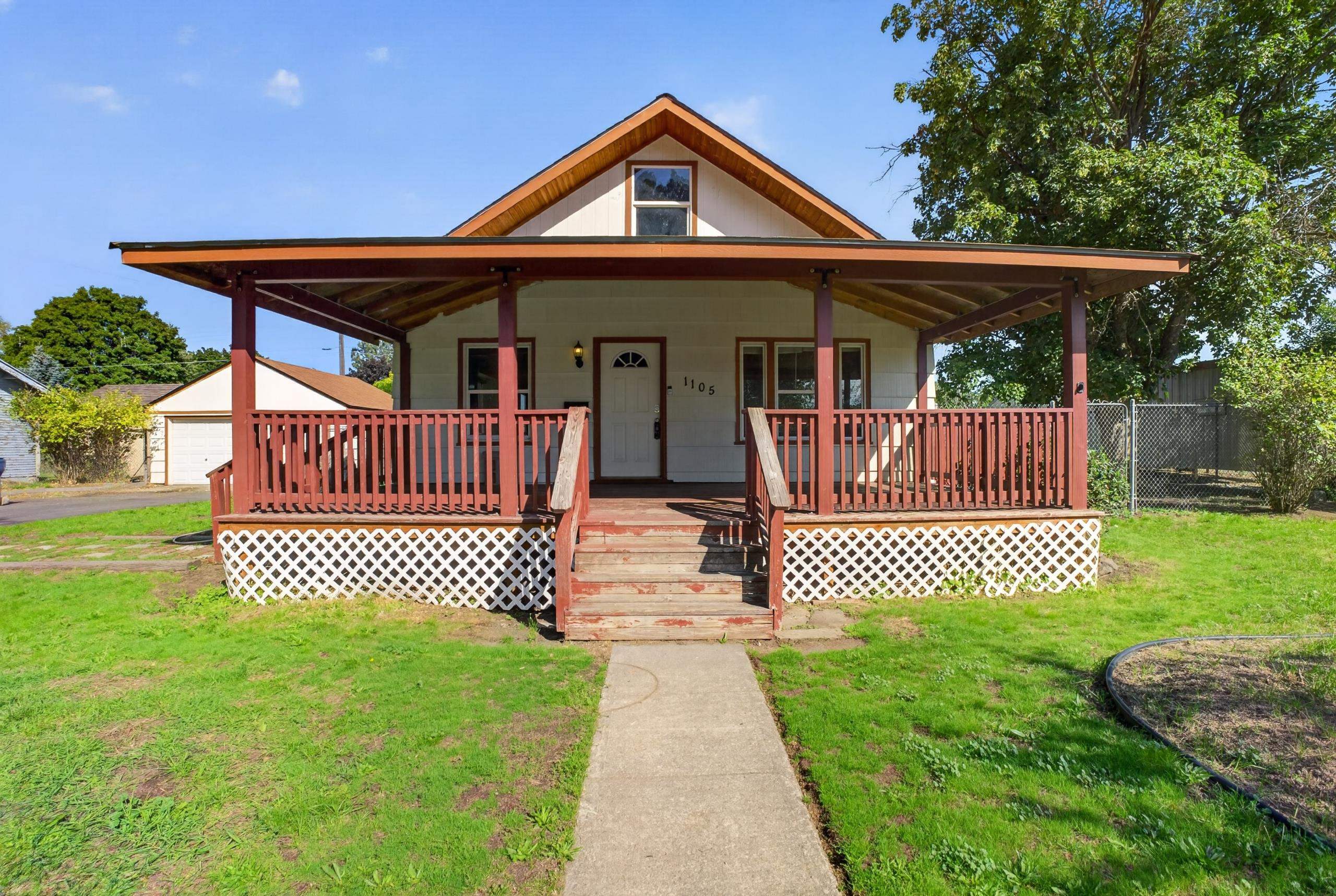 1105 E Olympic Ave - Photo 1