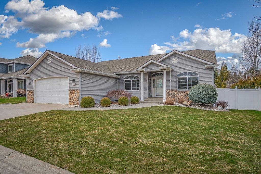 16513 E 9th Ln - Photo 3