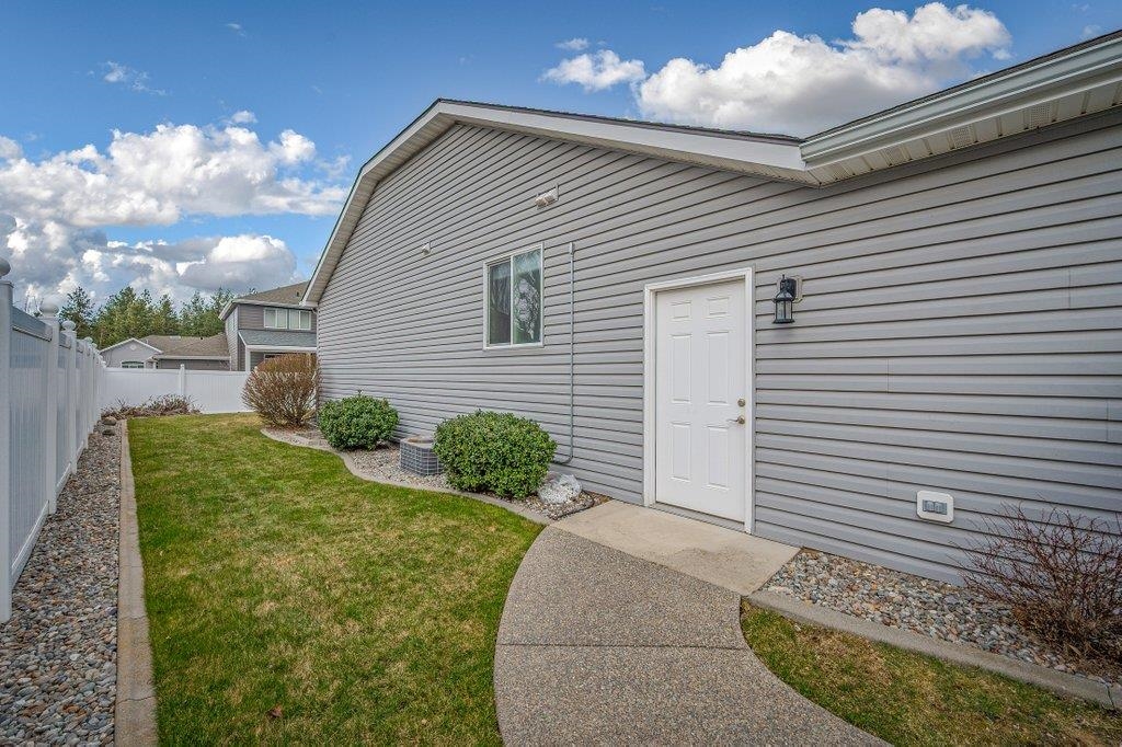 16513 E 9th Ln - Photo 38