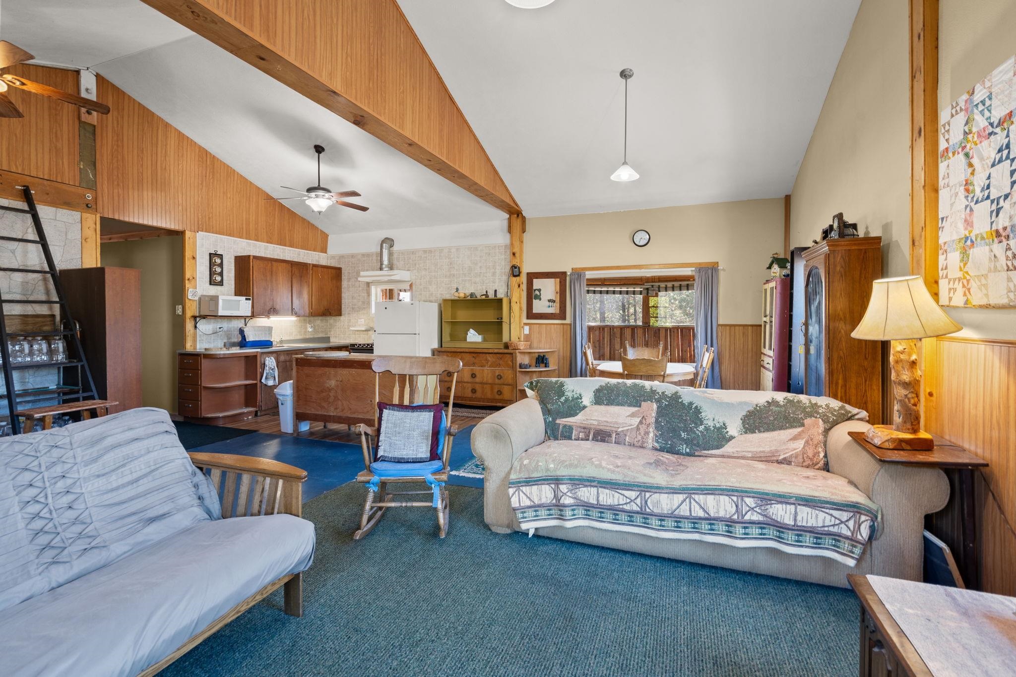 4548 Emilys Way - Photo 14