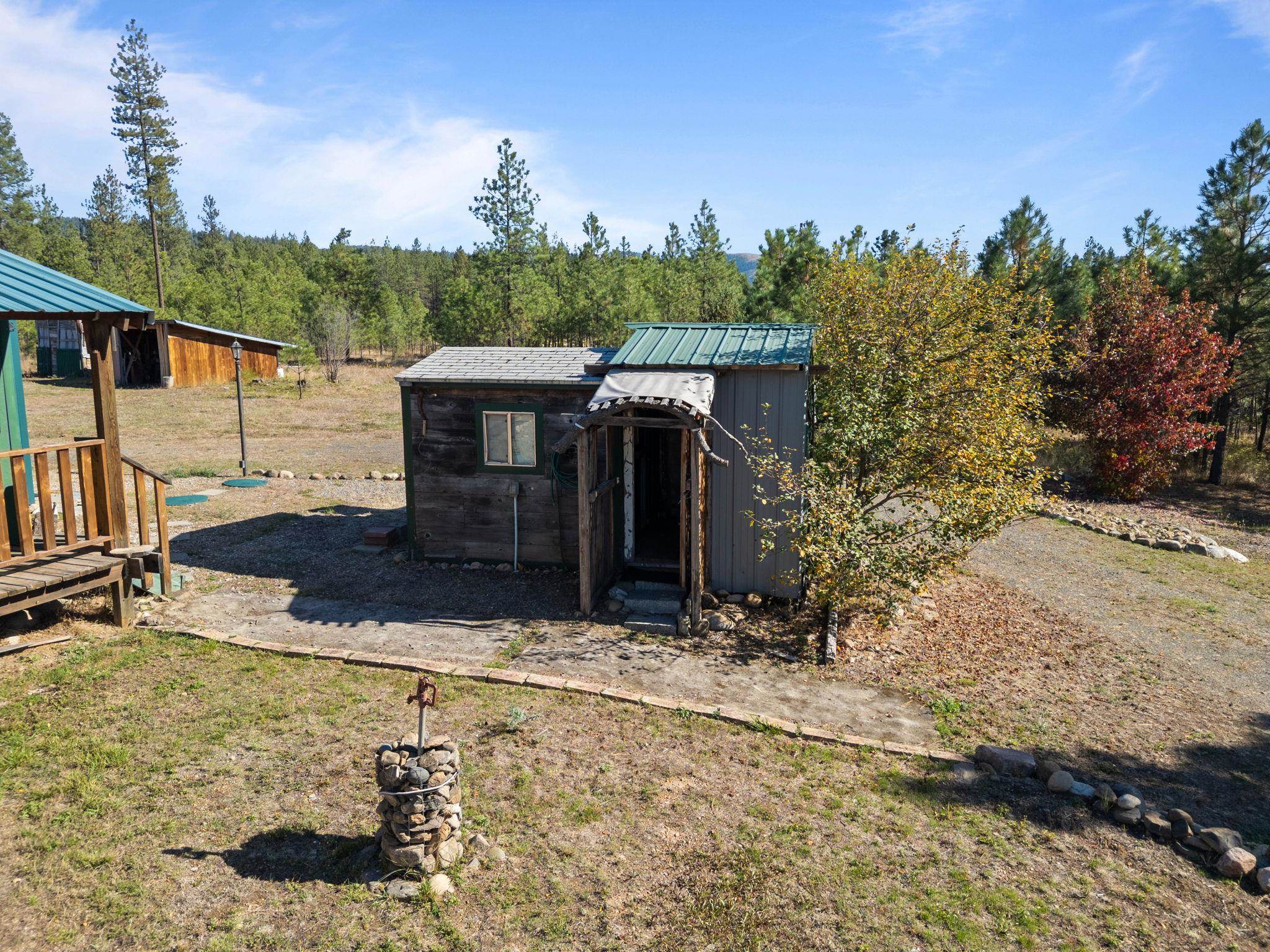 4548 Emilys Way - Photo 27