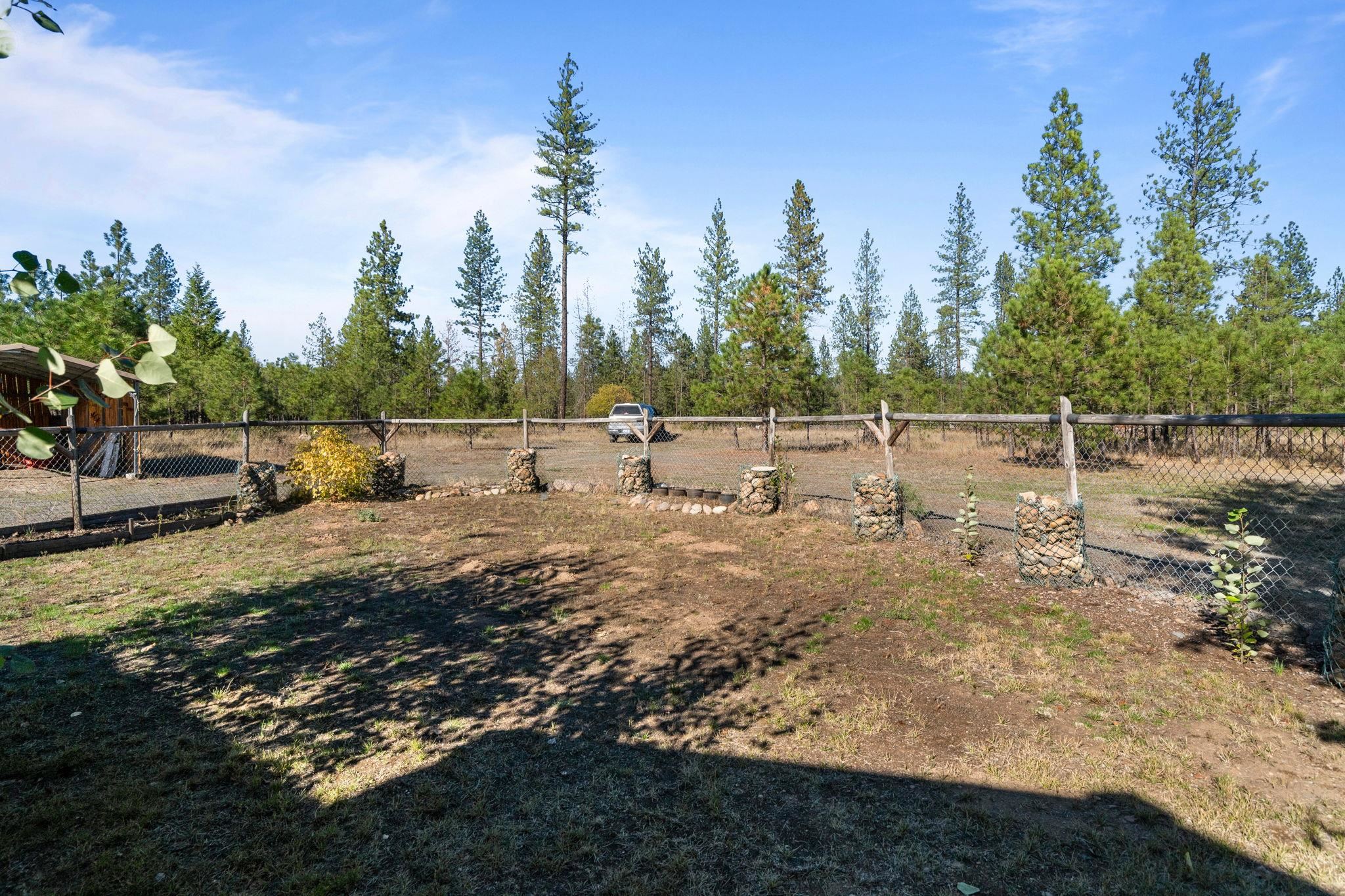 4548 Emilys Way - Photo 38