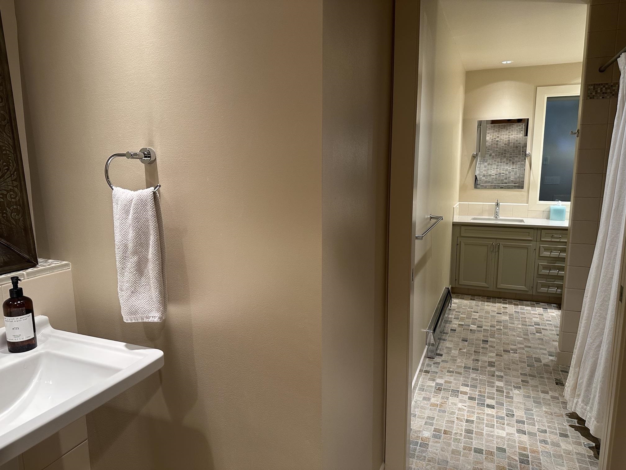 1010 W Comstock Ct - Photo 25