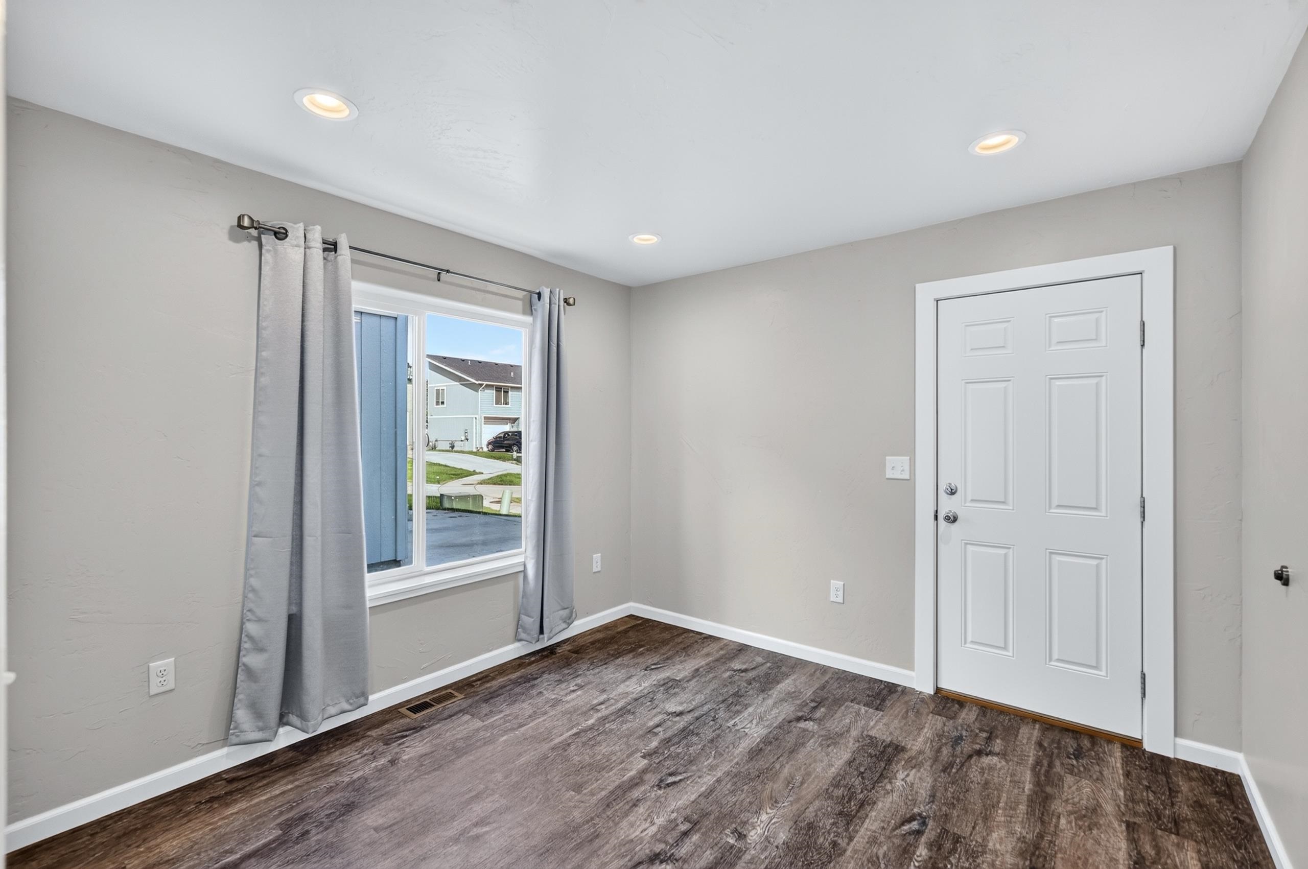 2708 N Miami Ct - Photo 15