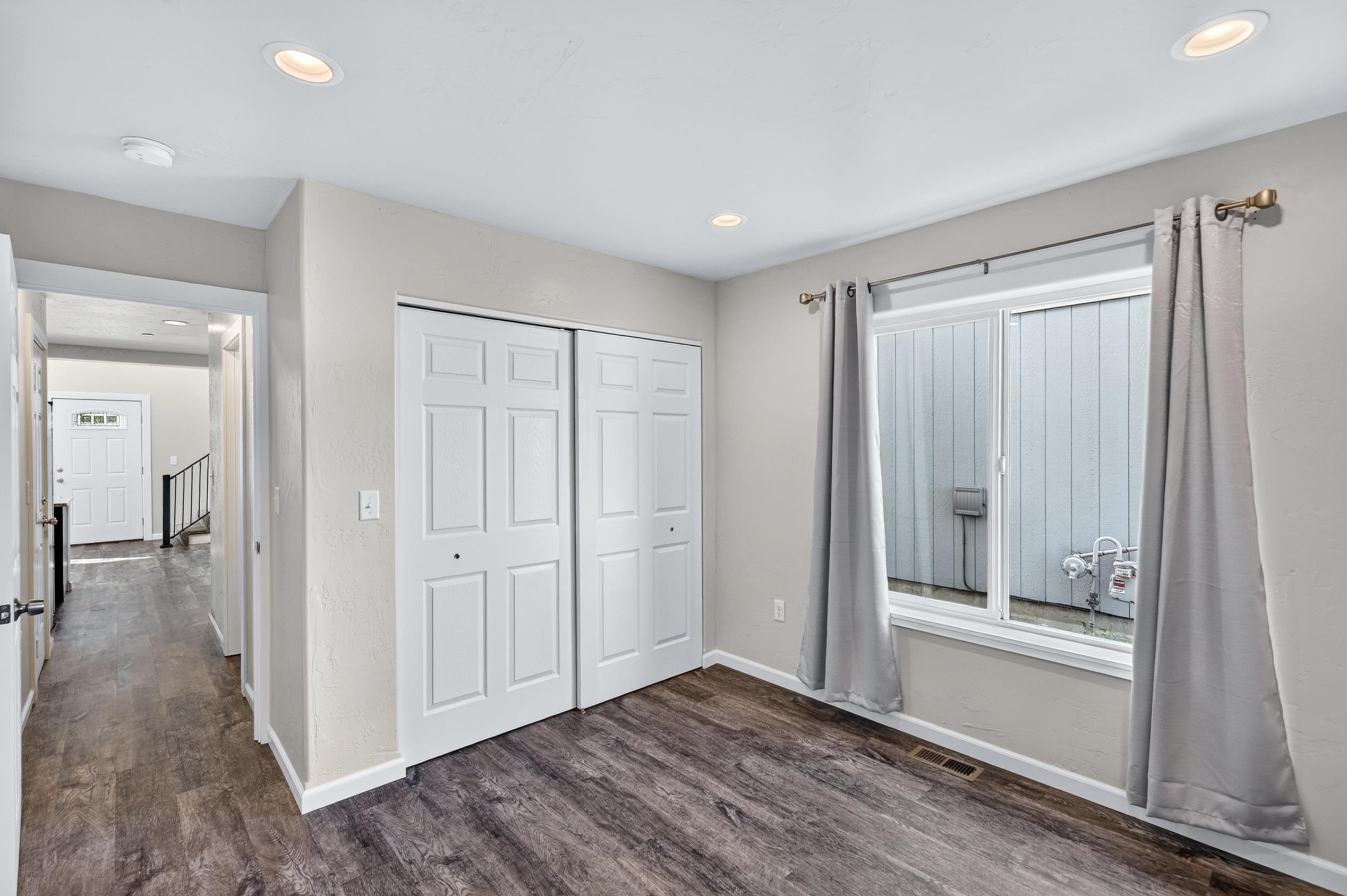 2708 N Miami Ct - Photo 16