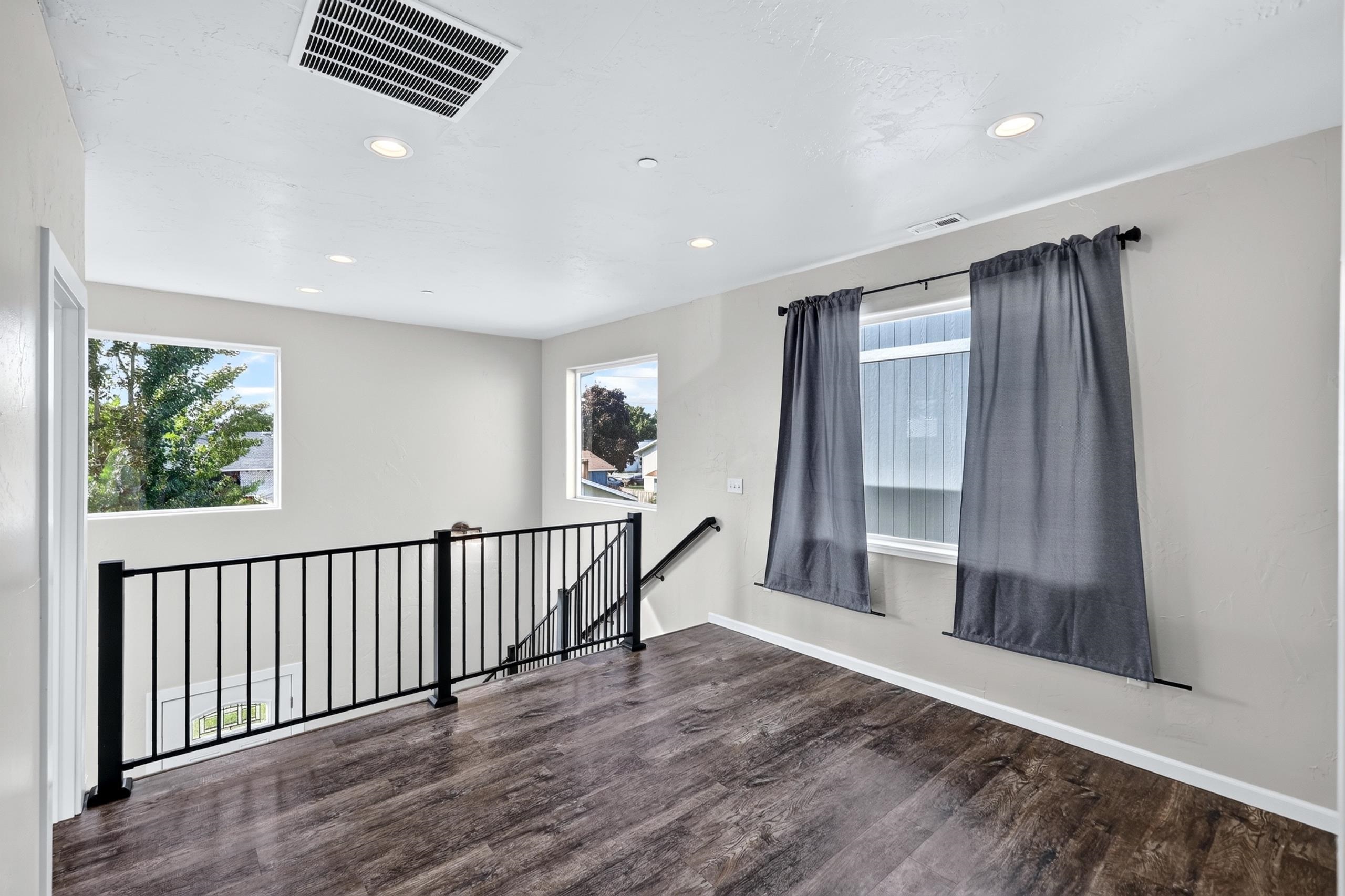 2708 N Miami Ct - Photo 21