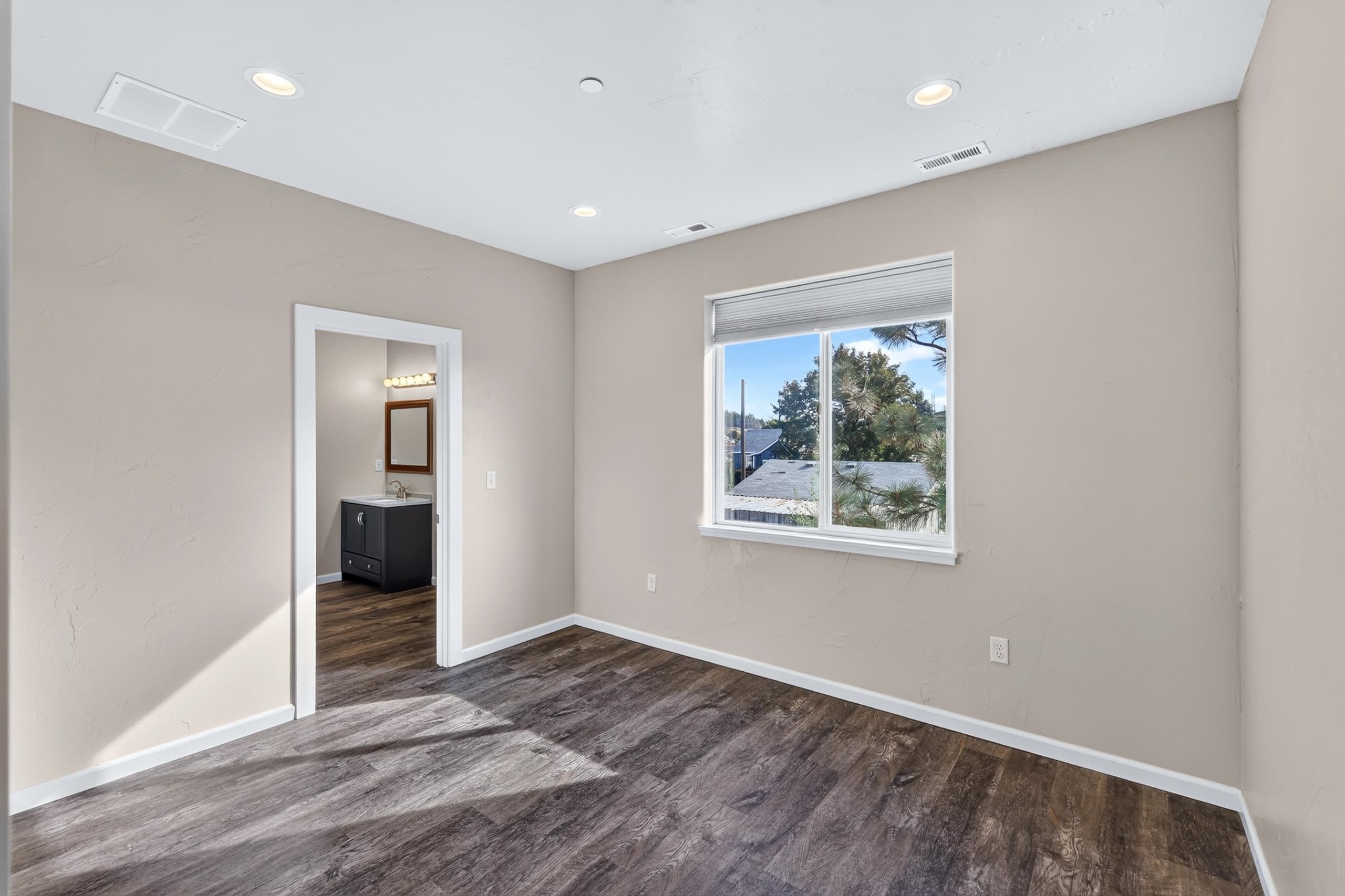 2708 N Miami Ct - Photo 24
