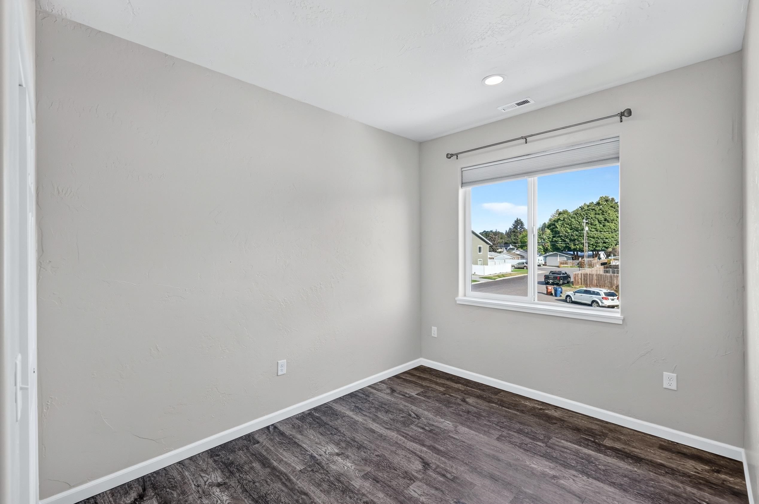 2708 N Miami Ct - Photo 34