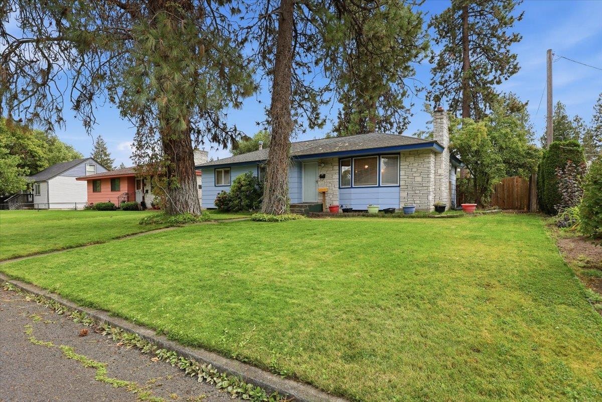 1221 W Columbia Ave - Photo 3
