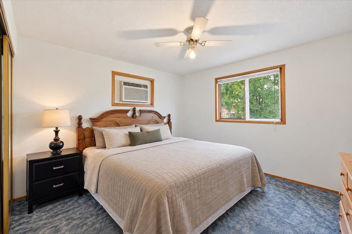 1221 W Columbia Ave - Photo 9