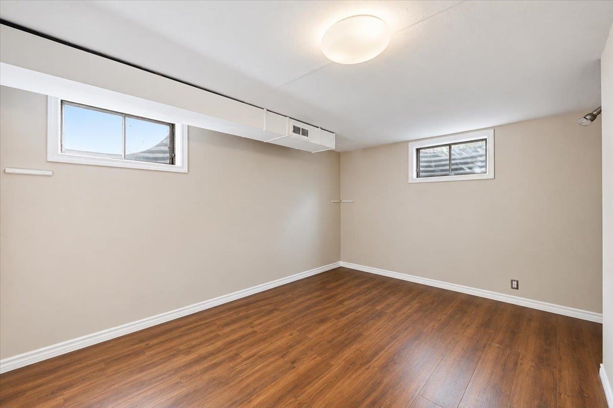 1221 W Columbia Ave - Photo 16
