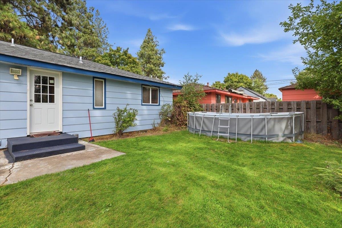1221 W Columbia Ave - Photo 17