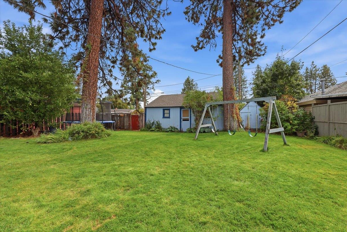 1221 W Columbia Ave - Photo 20