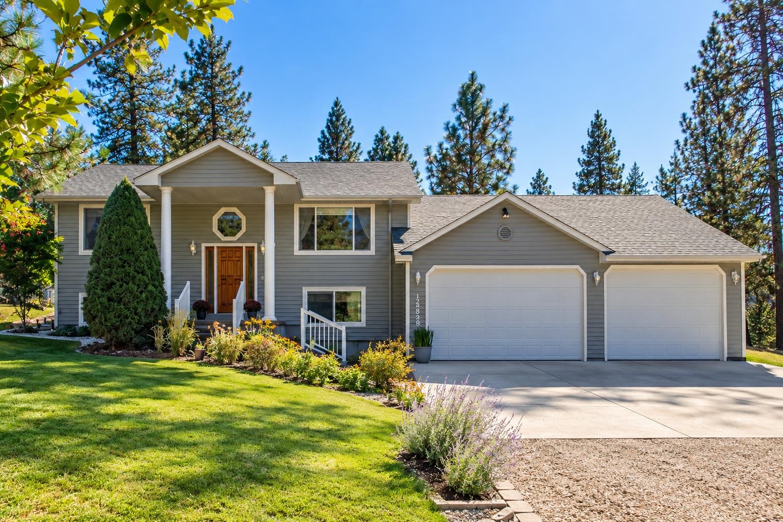 12829 W Suncrest Dr - Photo 2