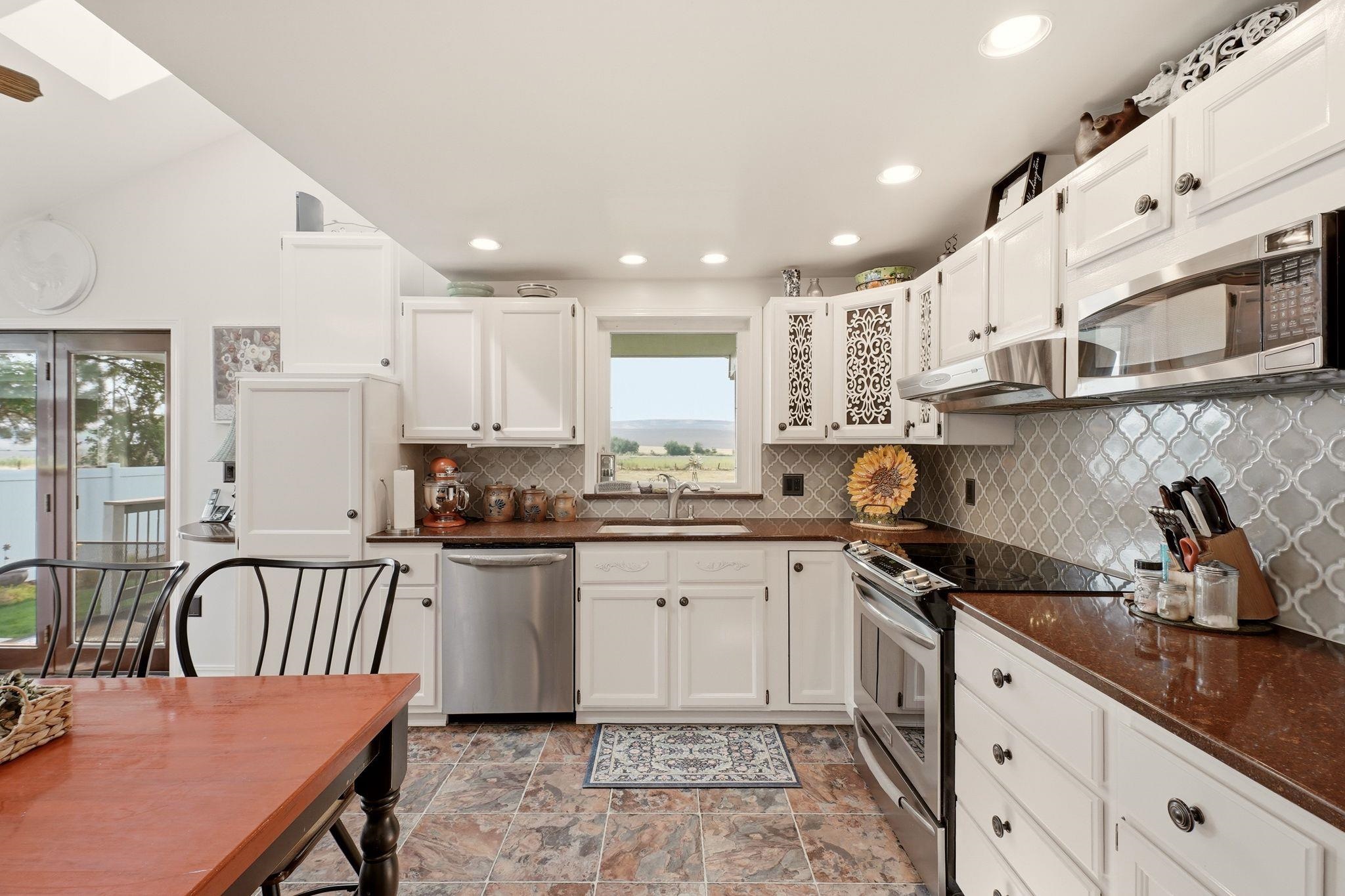 6354 Lancaster Rd - Photo 15