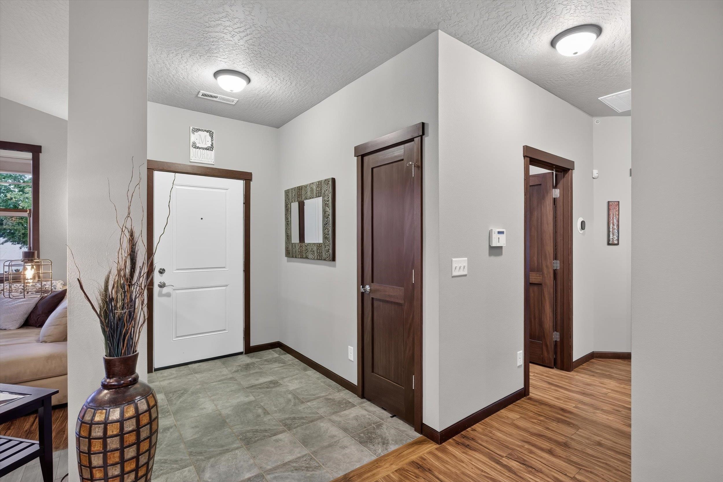 9322 N Rosebury Ln - Photo 3