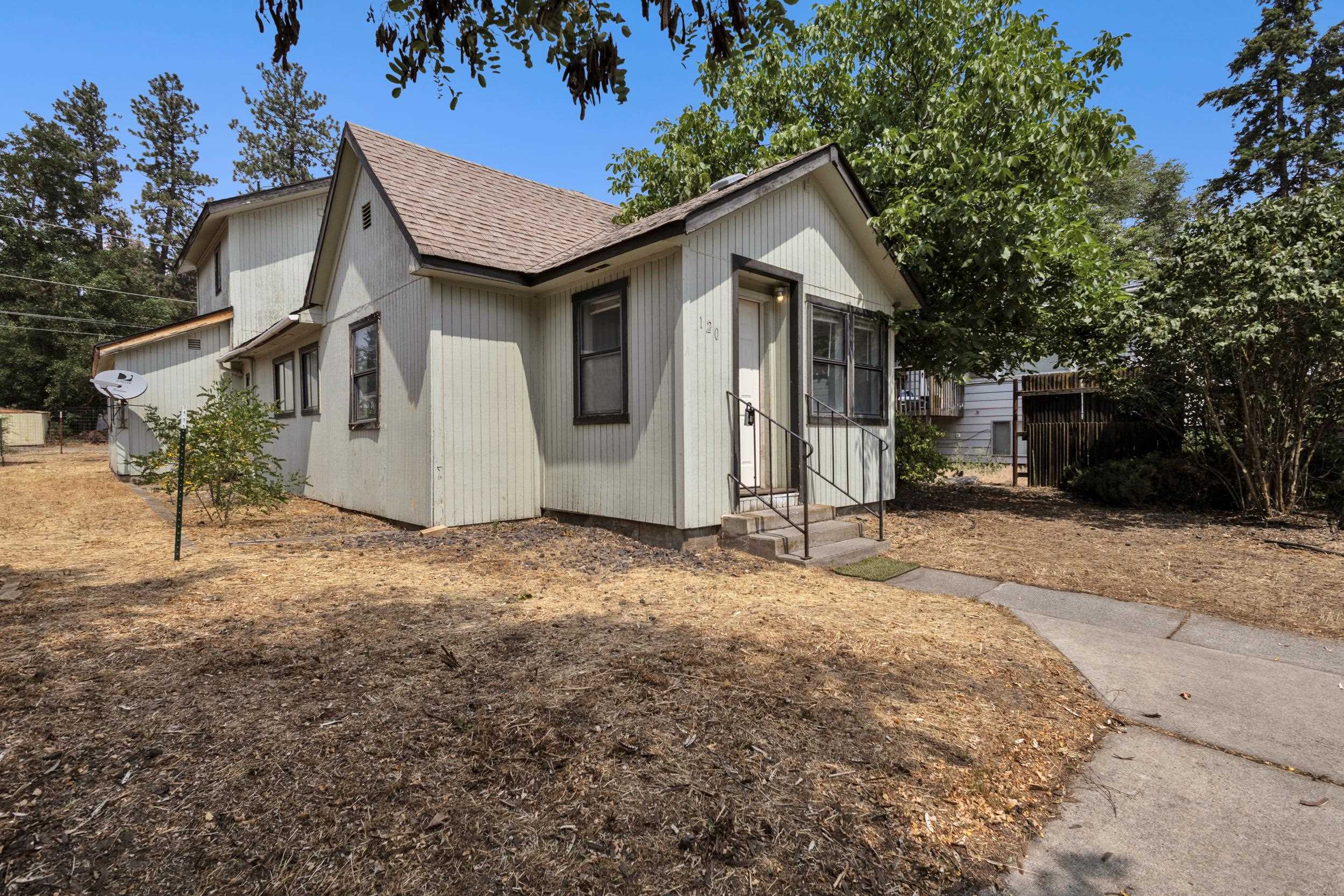 120 W 3rd St - Photo 1