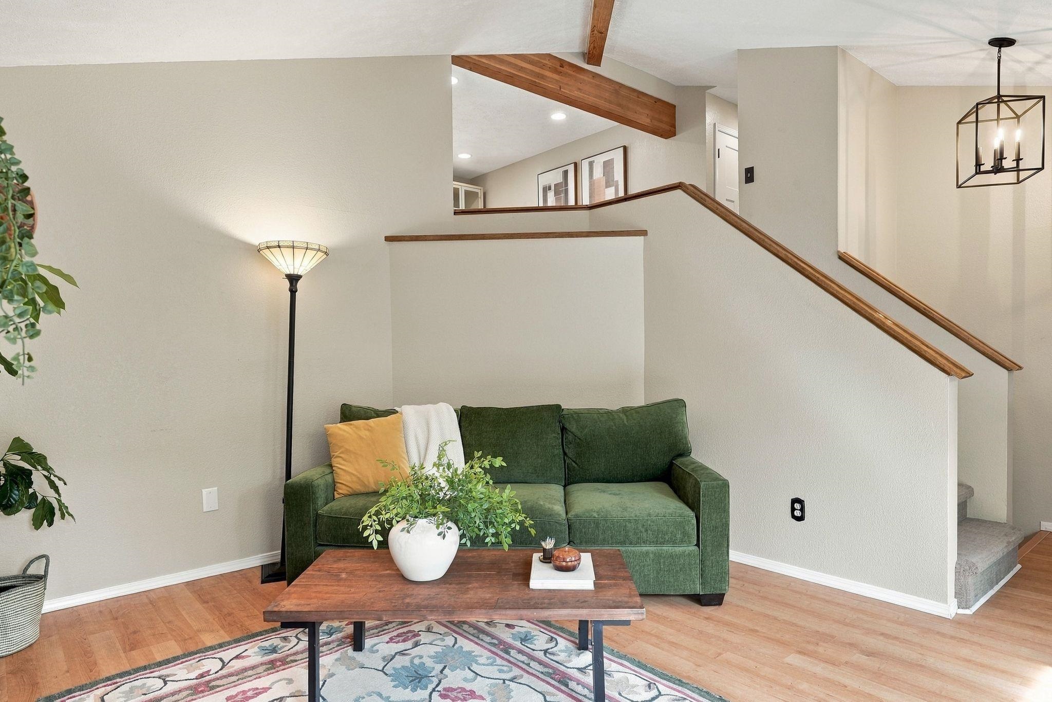 4827 E 46th Ave - Photo 6