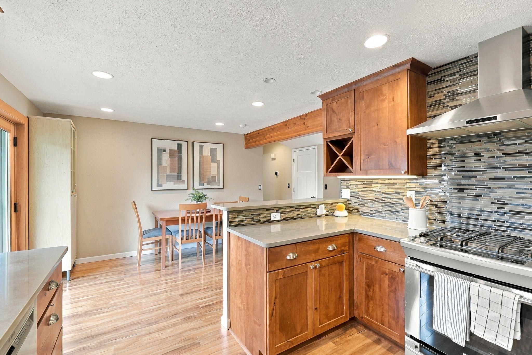 4827 E 46th Ave - Photo 10