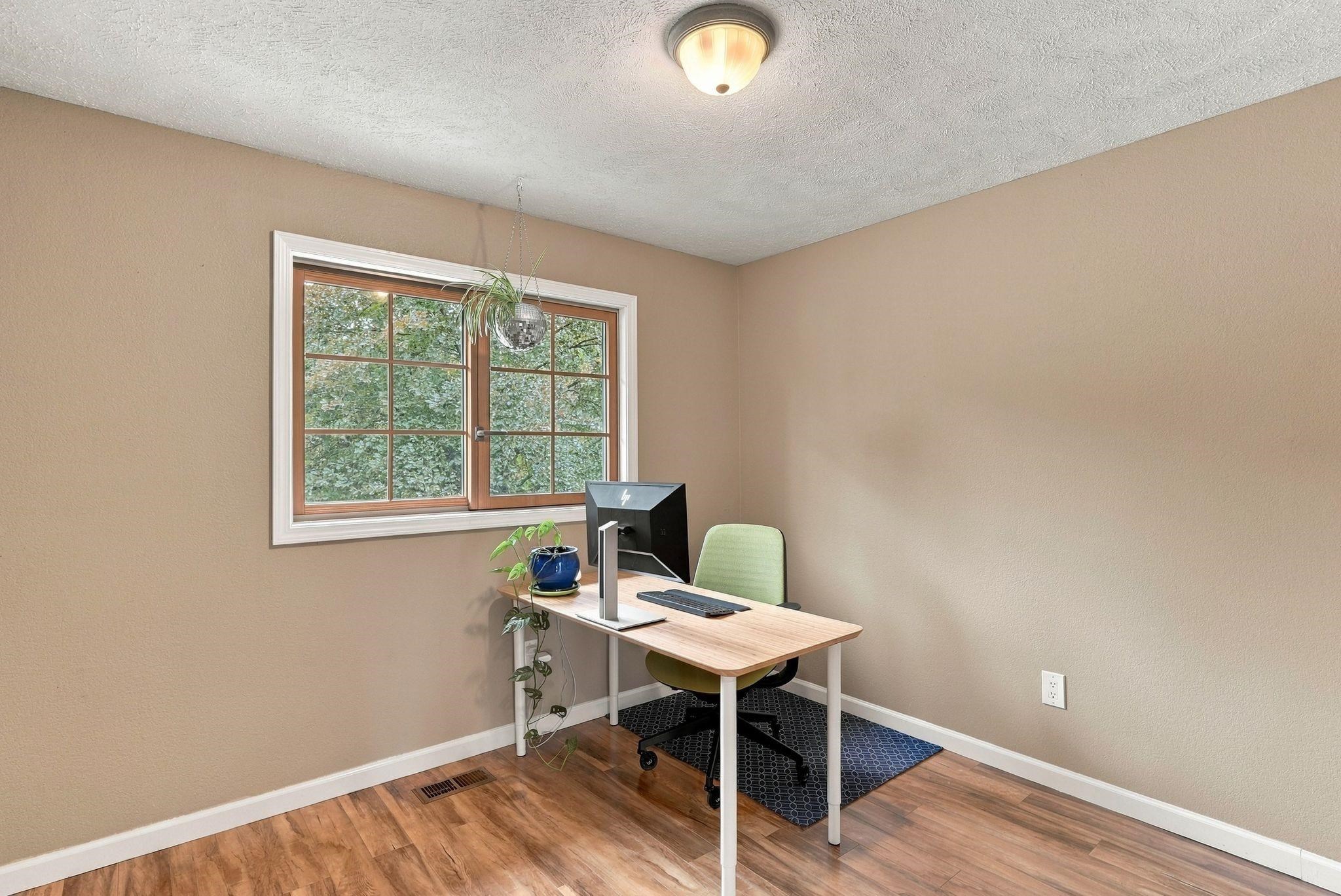 4827 E 46th Ave - Photo 18