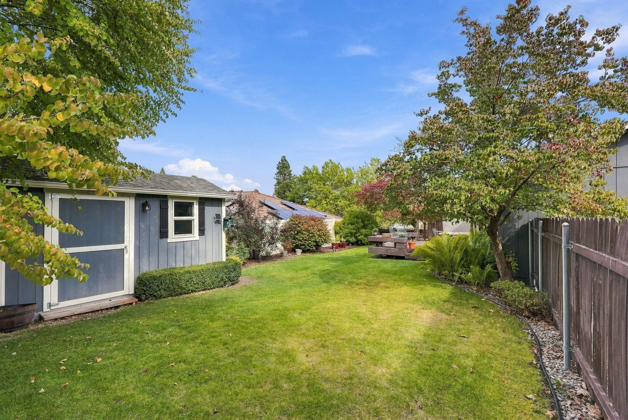 4827 E 46th Ave - Photo 28