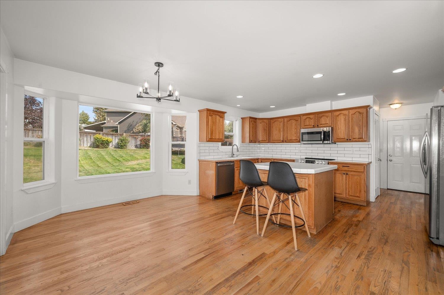 2422 S Boulder Ln - Photo 7