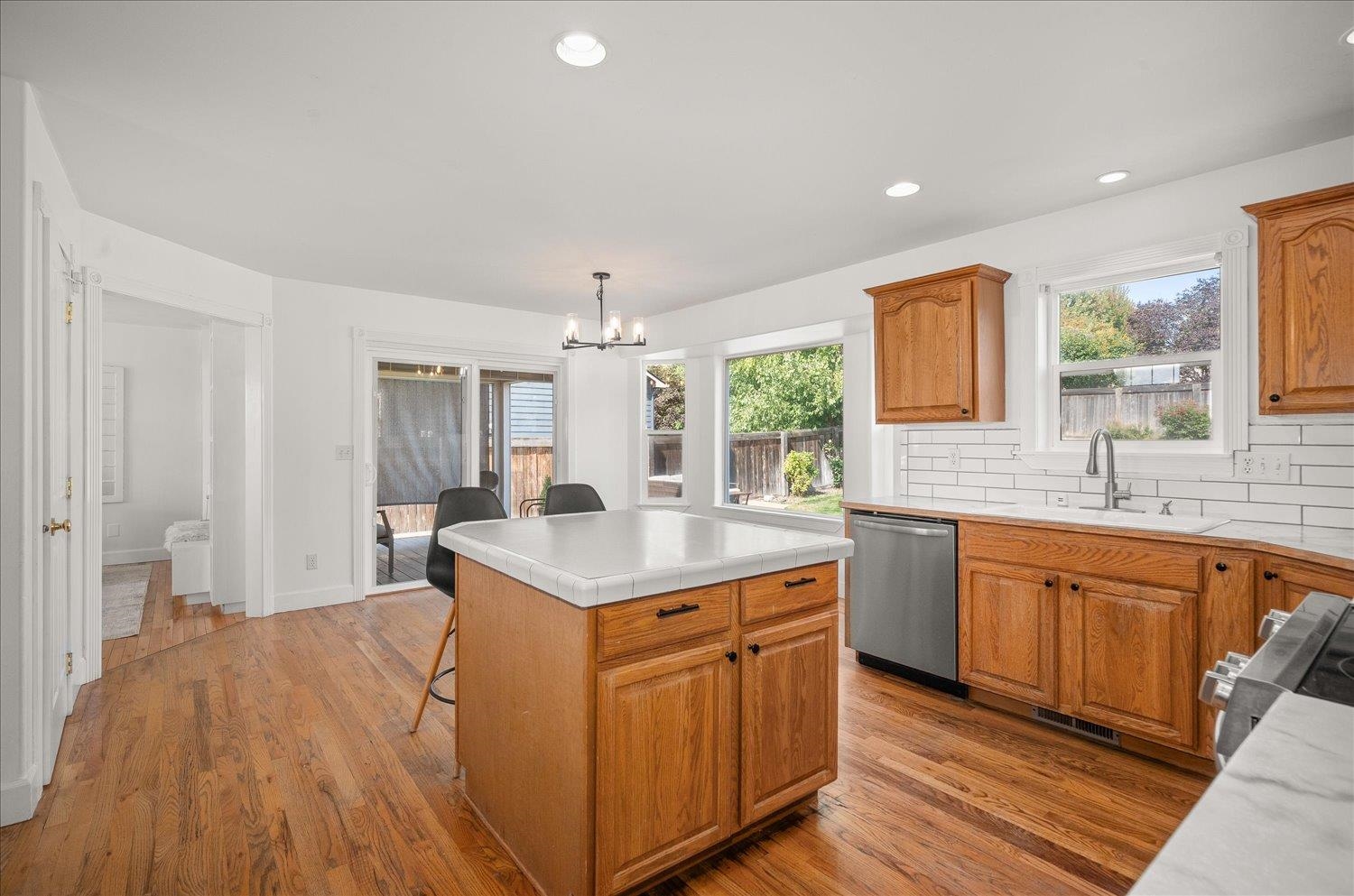 2422 S Boulder Ln - Photo 11