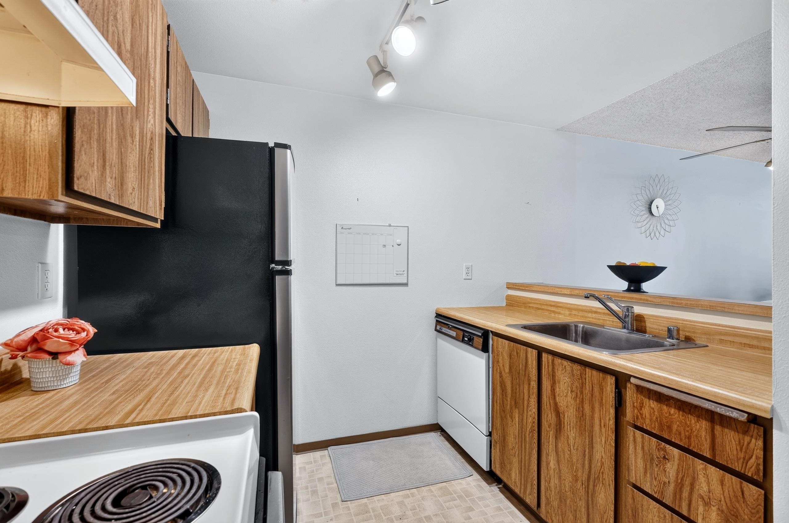 6005 E 6th Ave - Photo 15