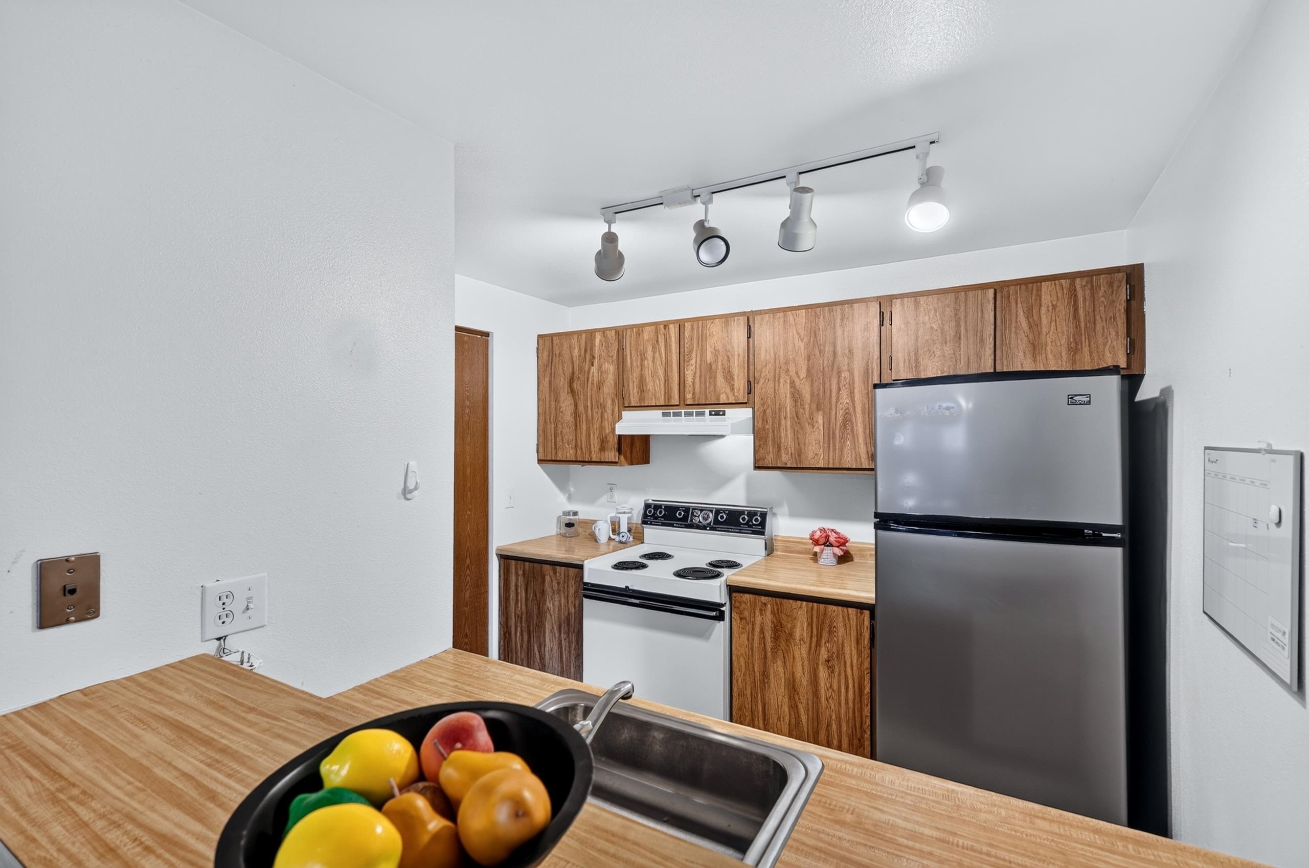 6005 E 6th Ave - Photo 16