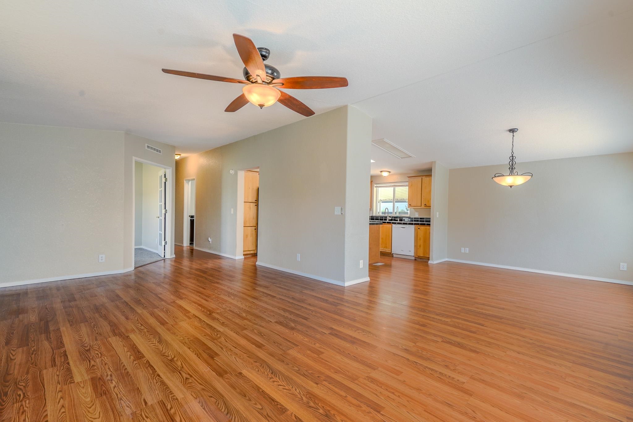 612 N Shamrock Rd - Photo 5